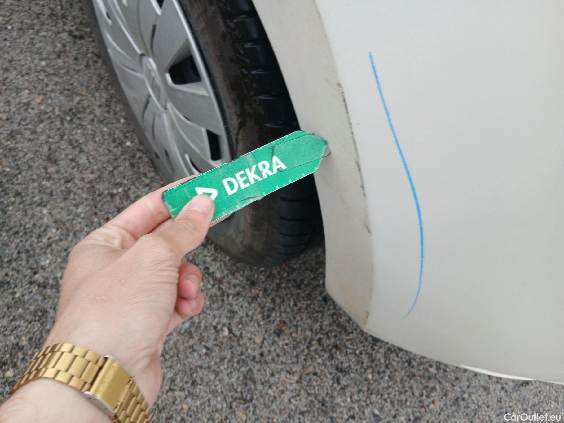  Seat  Ibiza SEAT  / 2017 / 5P / berlina con portón 1.0 MPI 59kW (80CV) Reference Plus(SP) #23