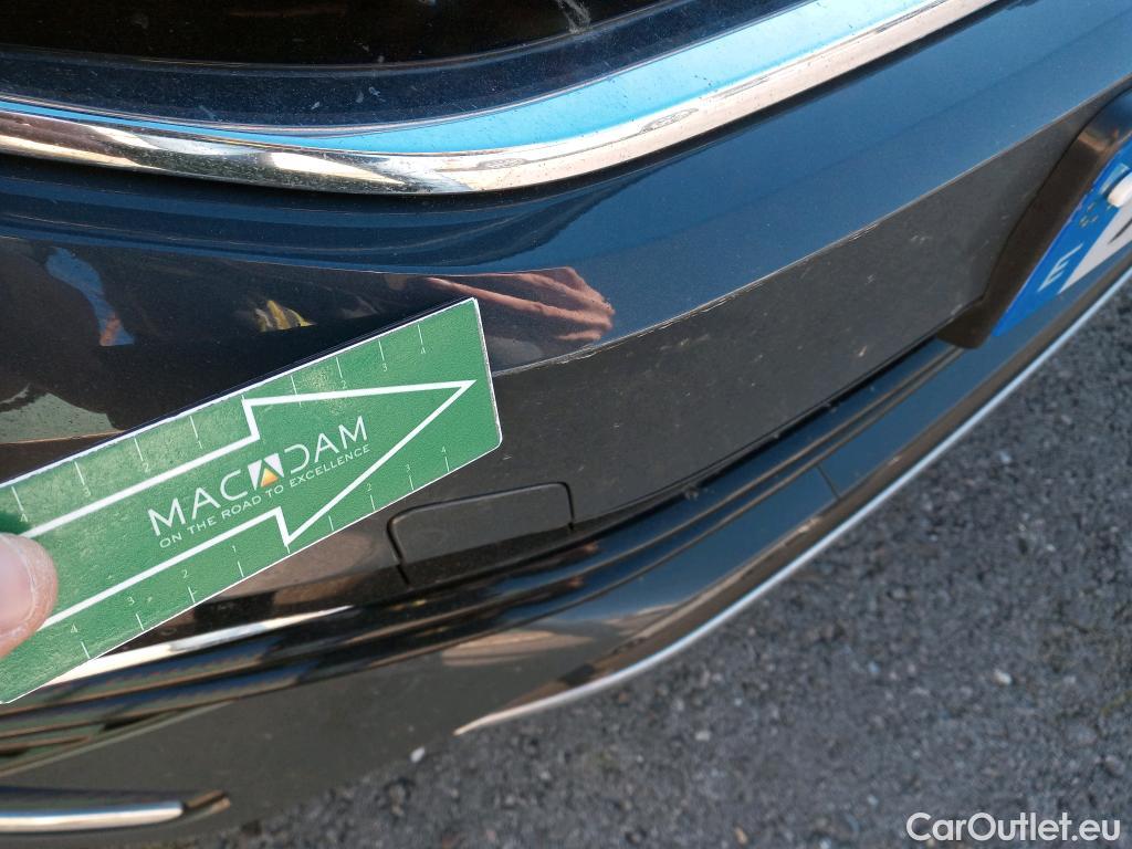  Volkswagen  Tiguan VOLKSWAGEN  / 2020 / 5P / todoterreno R-Line 2.0 TDI 110kW (150CV) DSG #13