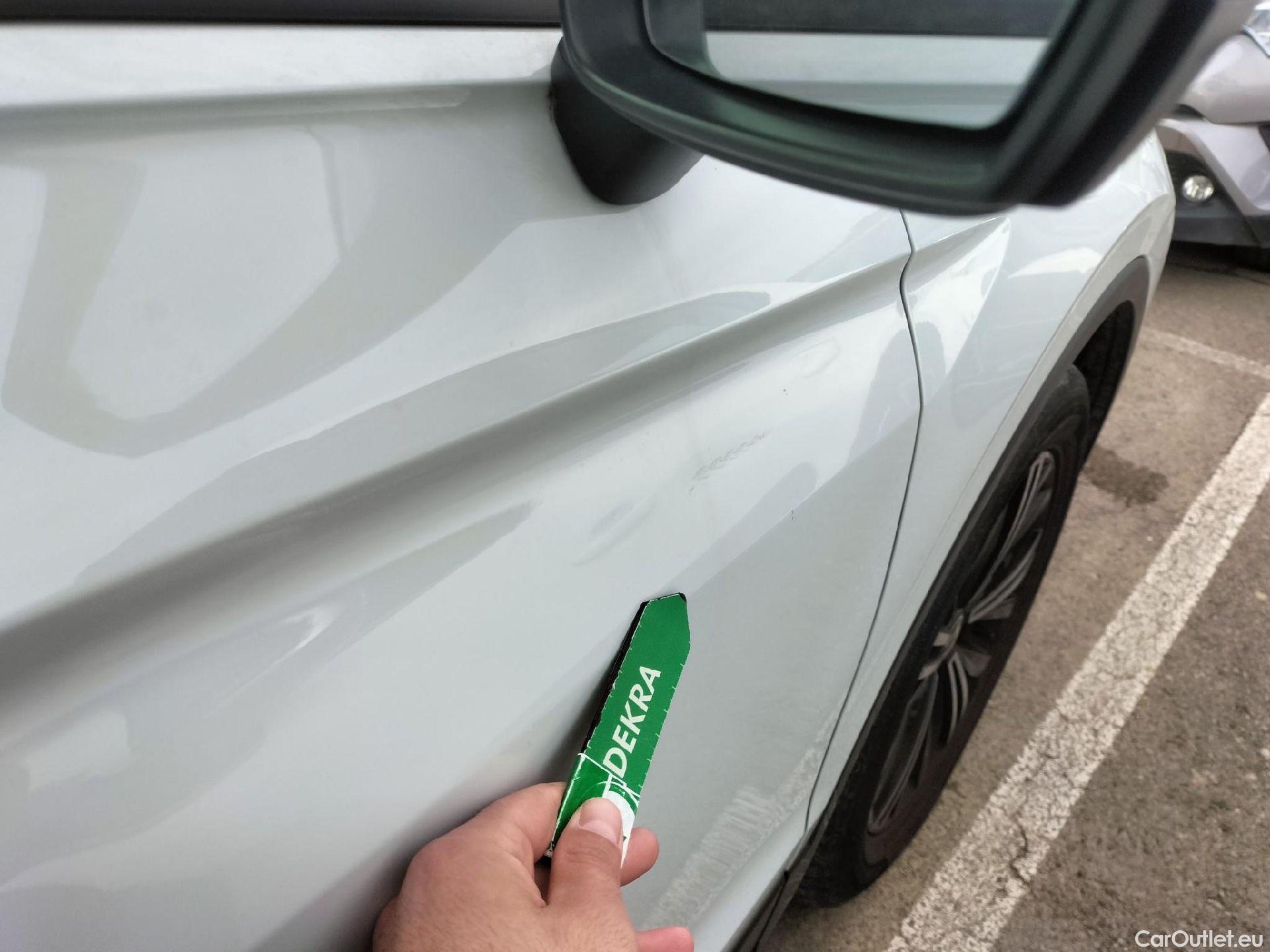  Volkswagen  Tiguan VOLKSWAGEN  / 2020 / 5P / todoterreno Life 1.4 TSI eHybrid 180kW (245CV) DSG #15