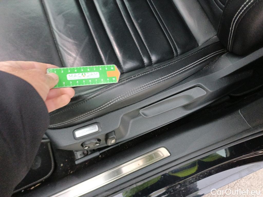  Volkswagen  Passat VOLKSWAGEN  / 2019 / 5P / familiar Variant R-Line 2.0 TDI 110kW DSG #13