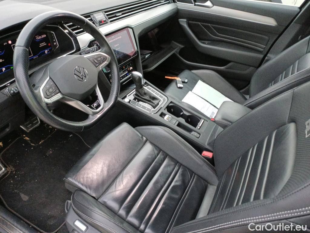  Volkswagen  Passat VOLKSWAGEN  / 2019 / 5P / familiar Variant R-Line 2.0 TDI 110kW DSG #12