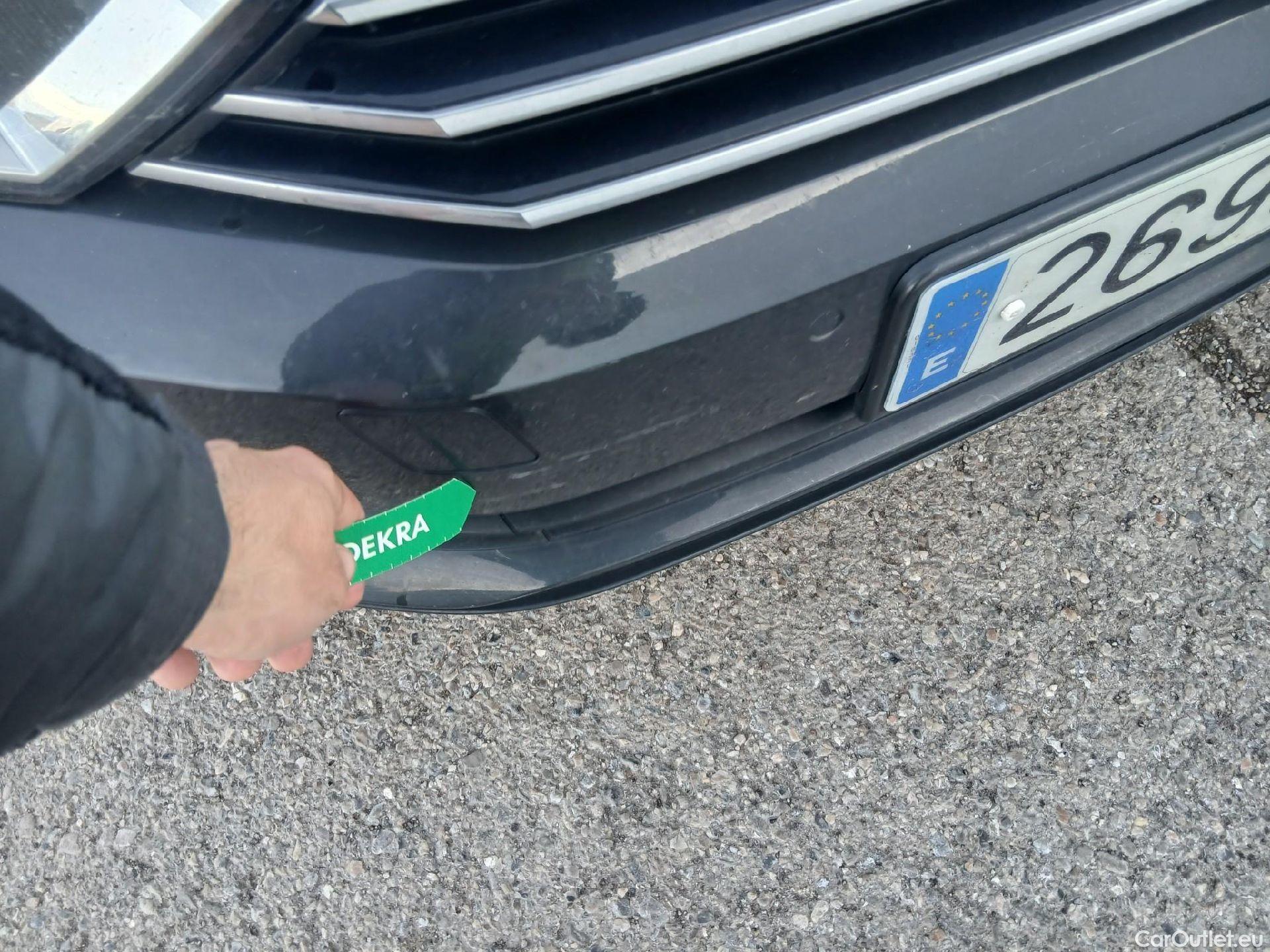  Volkswagen  Passat VOLKSWAGEN  / 2014 / 4P / sedán Edition 2.0 TDI 110kW (150CV) #2