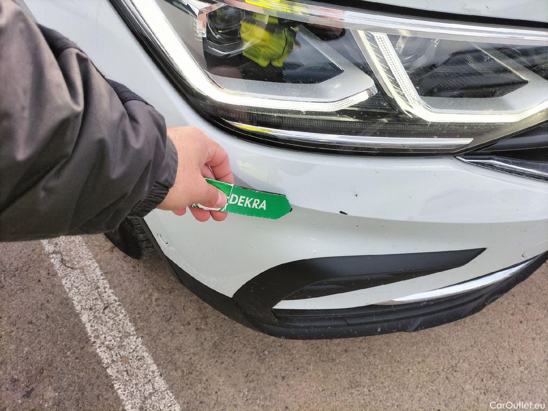  Volkswagen  Tiguan VOLKSWAGEN  / 2020 / 5P / todoterreno Life 1.4 TSI eHybrid 180kW (245CV) DSG #5