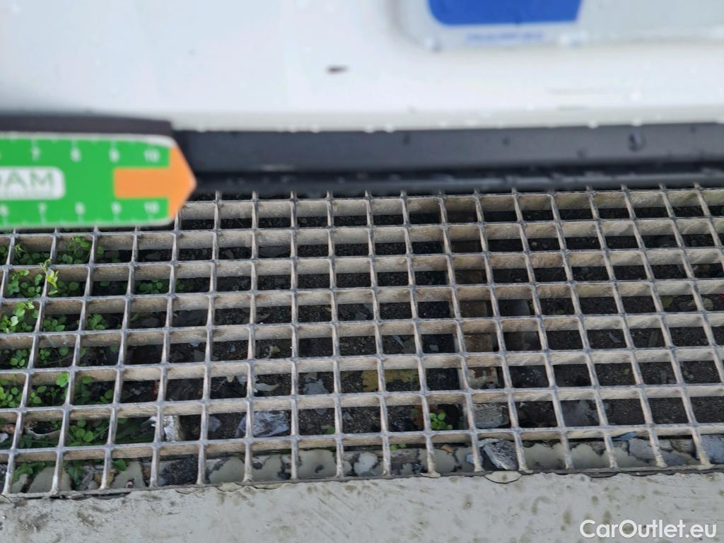  Volkswagen  Golf  VOLKSWAGEN / 2020 / 5P / berlina con portón 2.0 TDI 85kW (115CV) #28