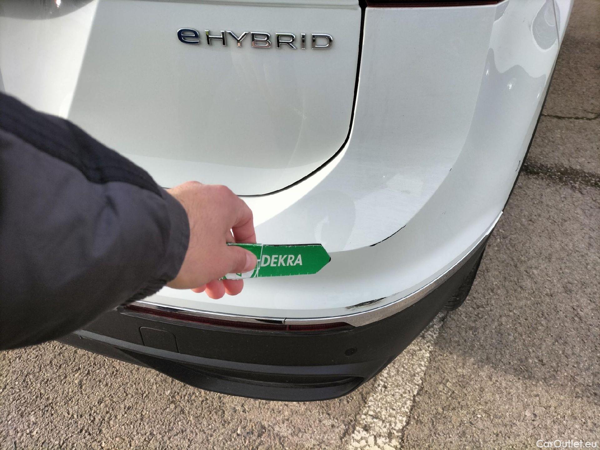  Volkswagen  Tiguan VOLKSWAGEN  / 2020 / 5P / todoterreno Life 1.4 TSI eHybrid 180kW (245CV) DSG #11