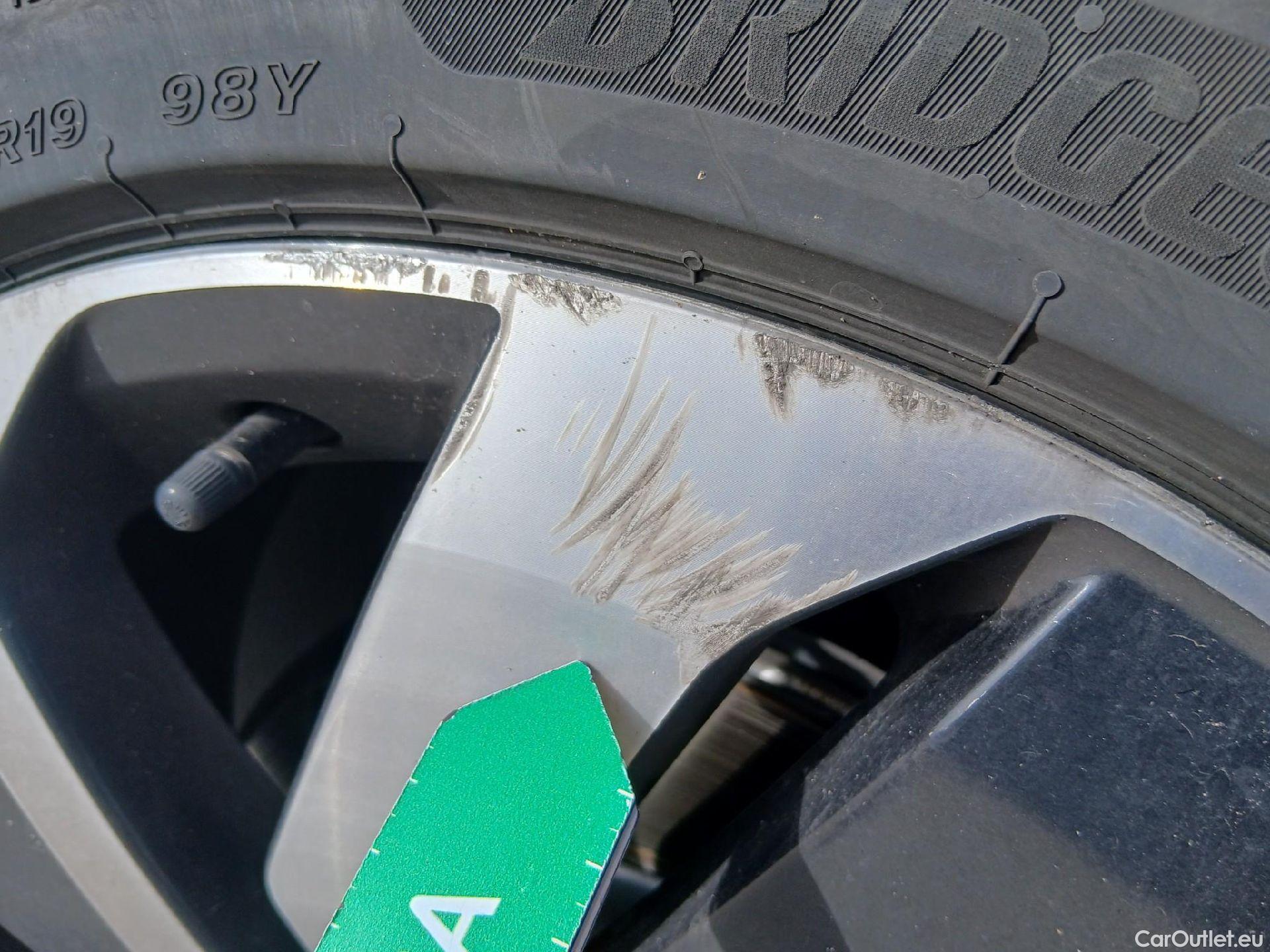  Volkswagen  Arteon VOLKSWAGEN  / 2020 / 5P / berlina con portón R-Line 2.0 TDI 147kW (200CV) DSG #45