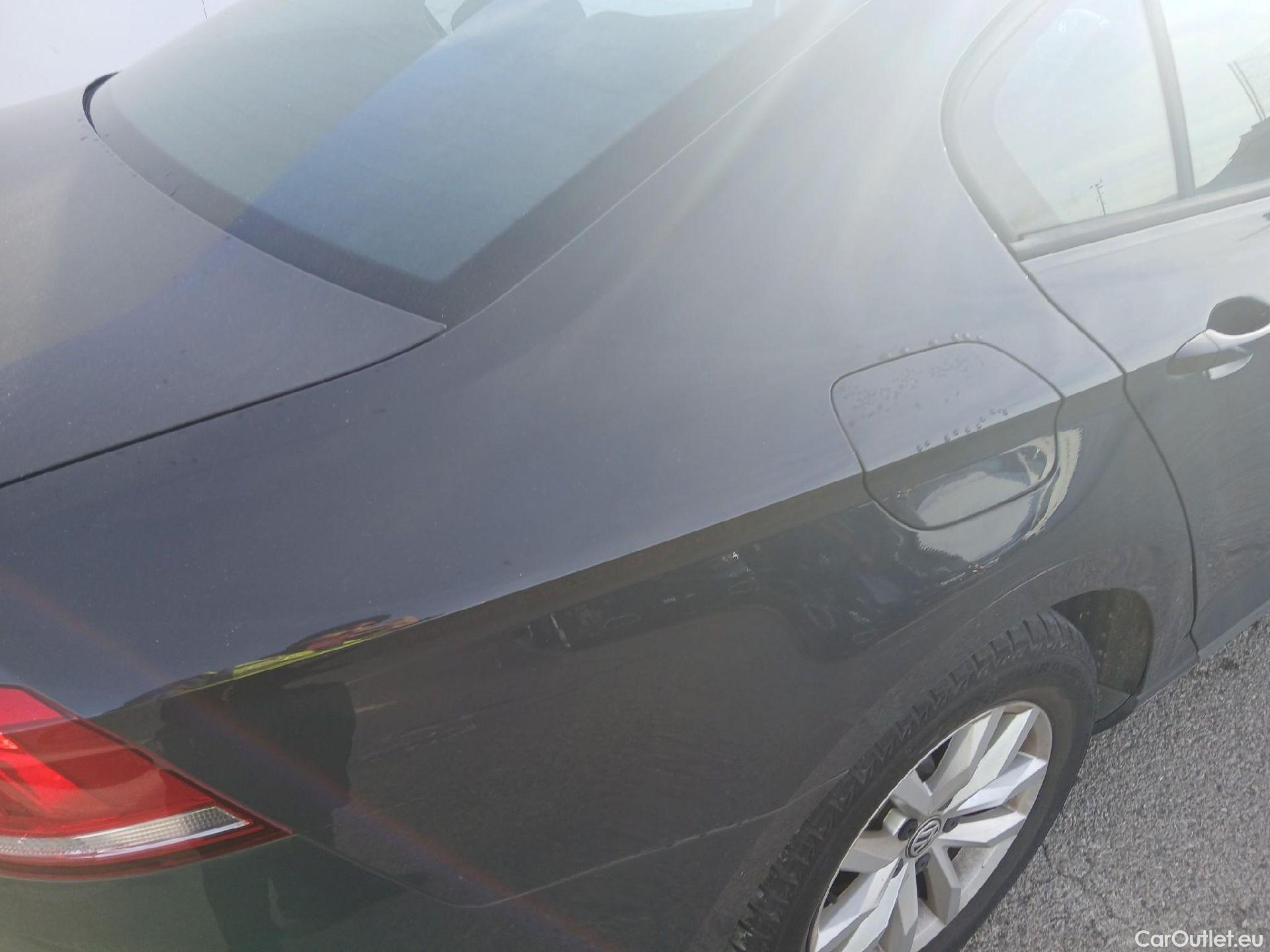  Volkswagen  Passat VOLKSWAGEN  / 2014 / 4P / sedán Edition 2.0 TDI 110kW (150CV) #17