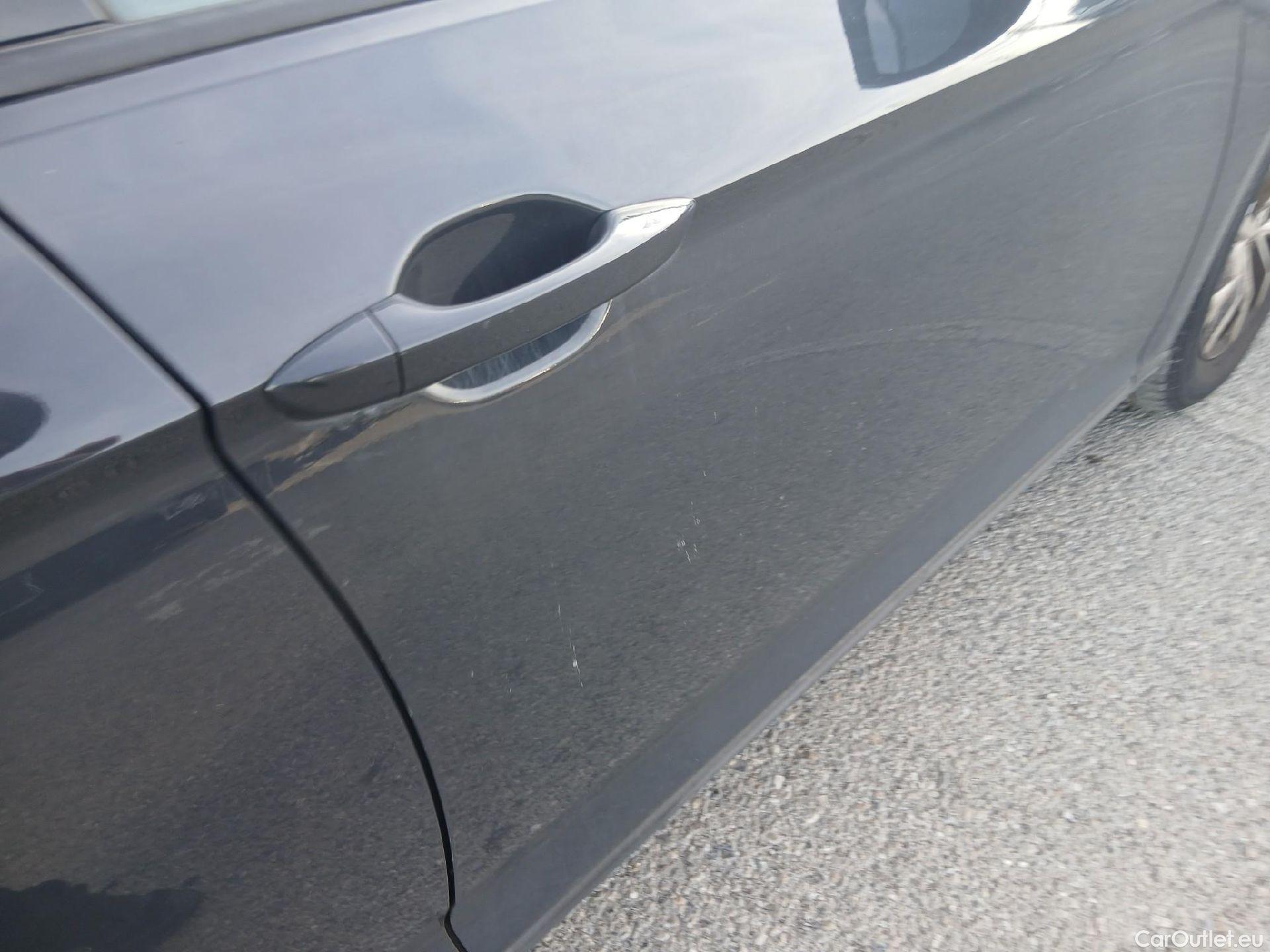  Volkswagen  Passat VOLKSWAGEN  / 2014 / 4P / sedán Edition 2.0 TDI 110kW (150CV) #21