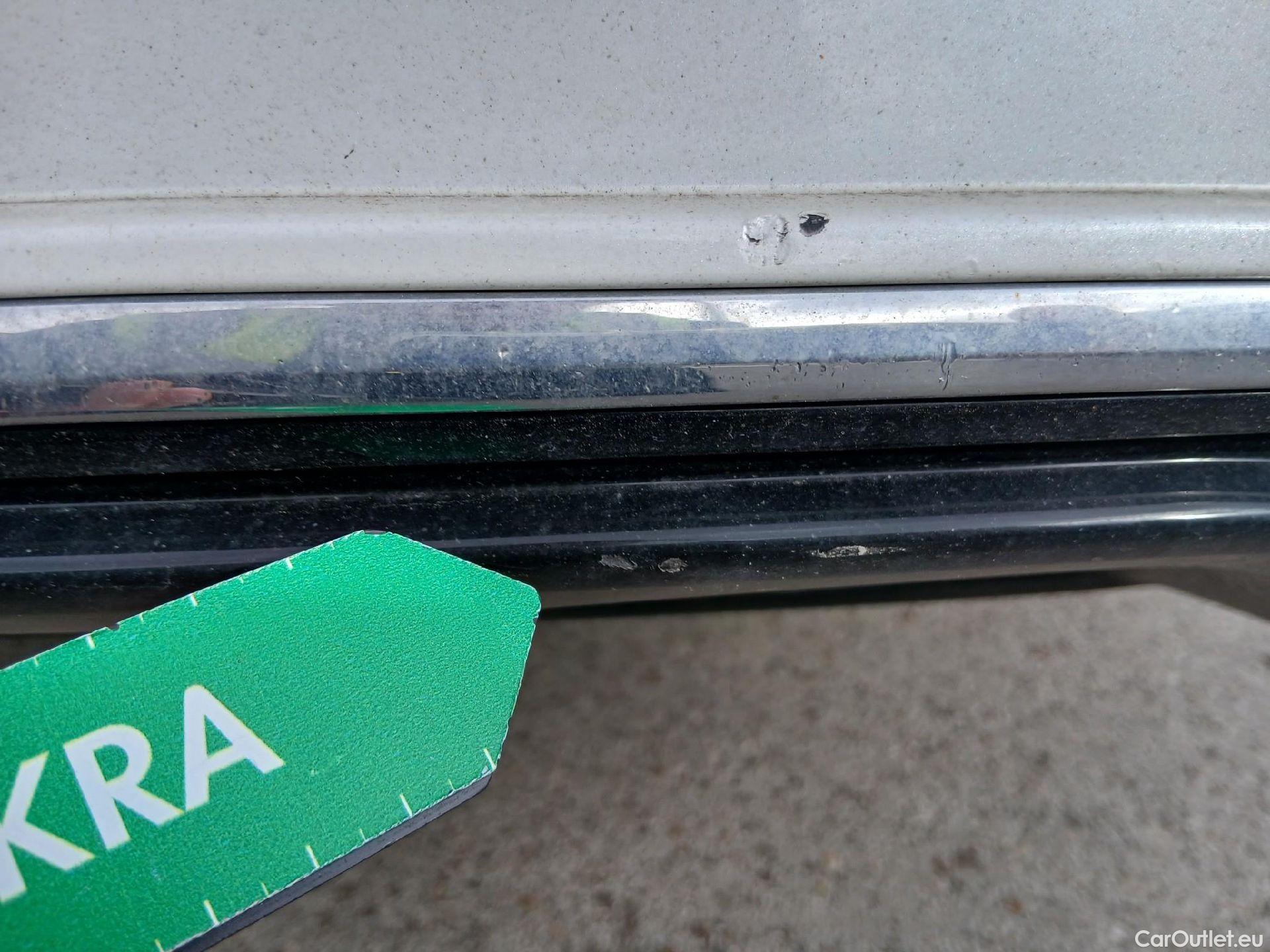  Volkswagen  Arteon VOLKSWAGEN  / 2020 / 5P / berlina con portón R-Line 2.0 TDI 147kW (200CV) DSG #30