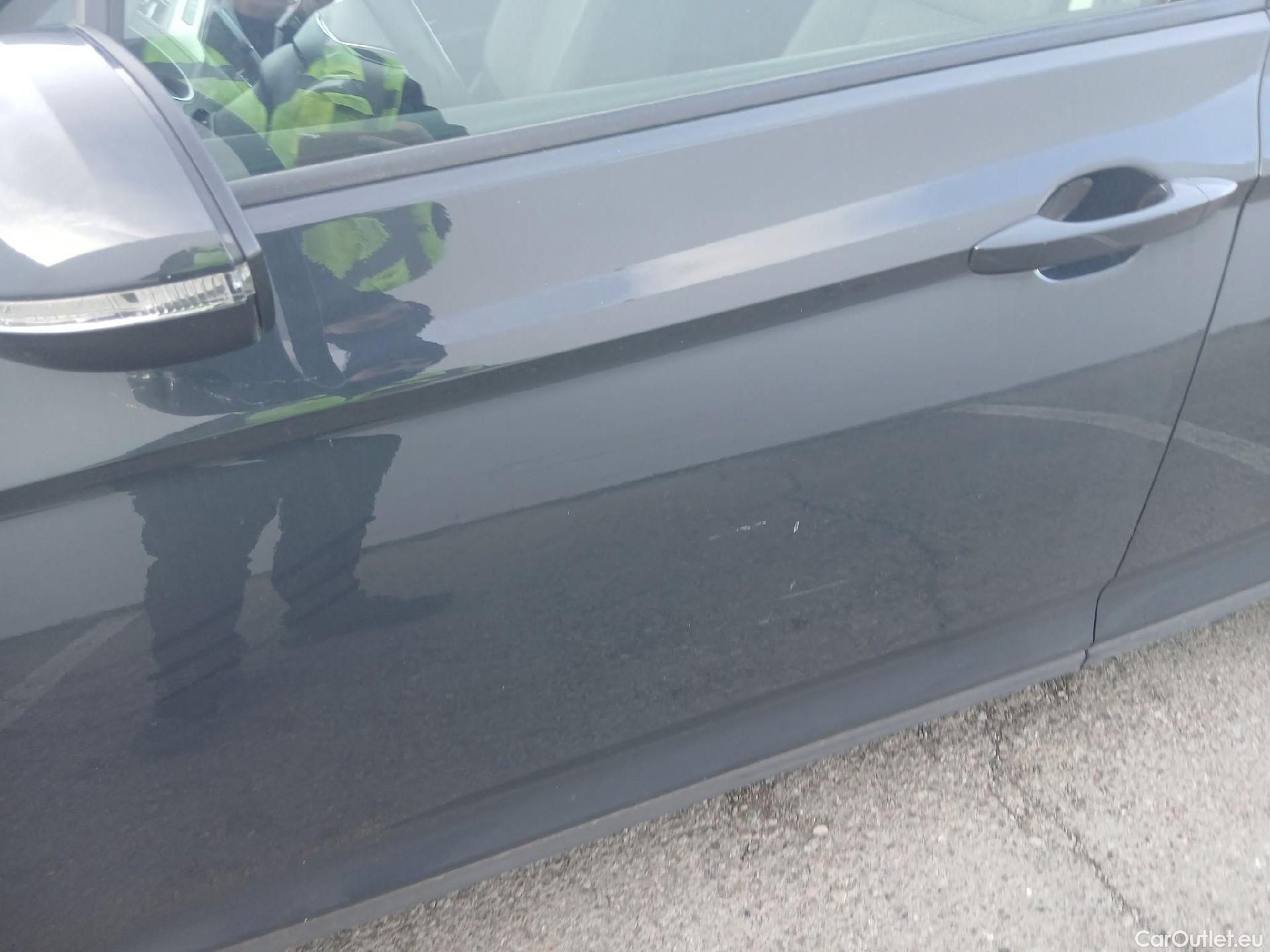  Volkswagen  Passat VOLKSWAGEN  / 2014 / 4P / sedán Edition 2.0 TDI 110kW (150CV) #6