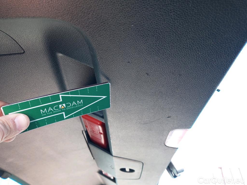  Volkswagen  Tiguan VOLKSWAGEN  / 2020 / 5P / todoterreno R-Line 2.0 TDI 110kW (150CV) DSG #7