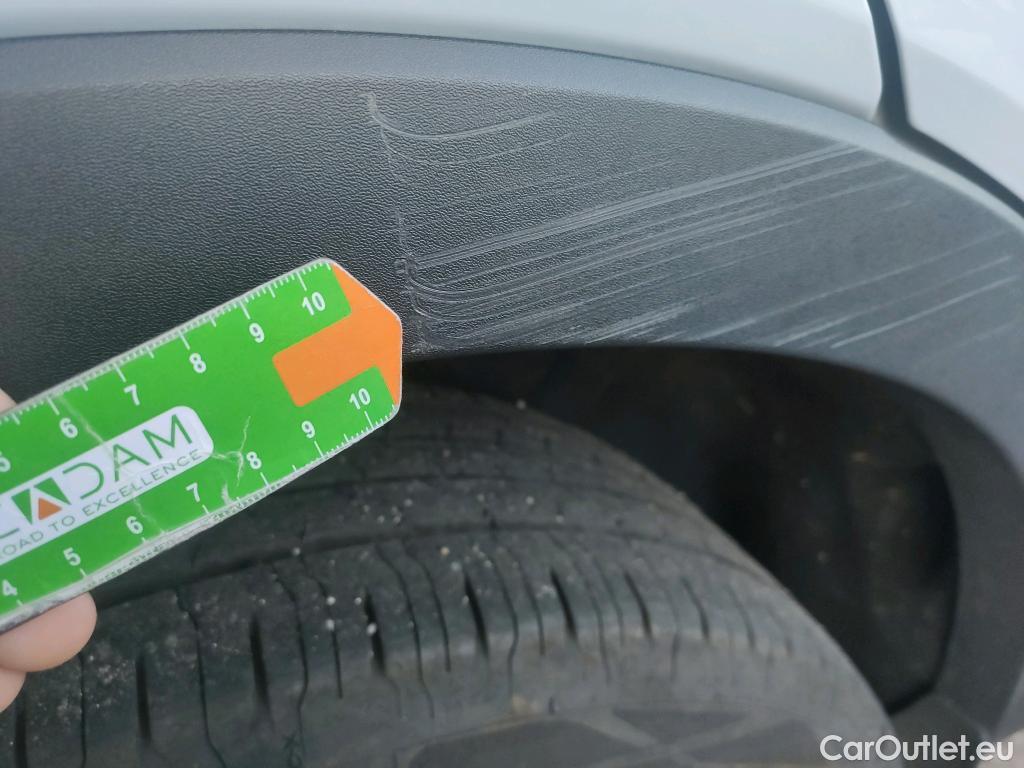  Volvo  XC 40 VOLVO XC40 / 2017 / 5P / todoterreno 1.5 T3 Momentum Pro Auto #14