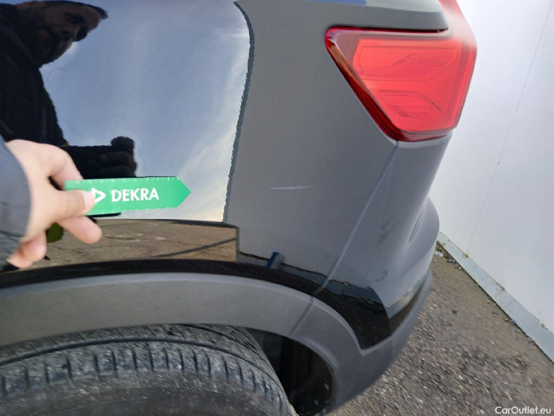  Volvo  XC 40 VOLVO XC40 / 2017 / 5P / todoterreno 1.5 T4 Twin Recharge R-Design Exp Auto #21