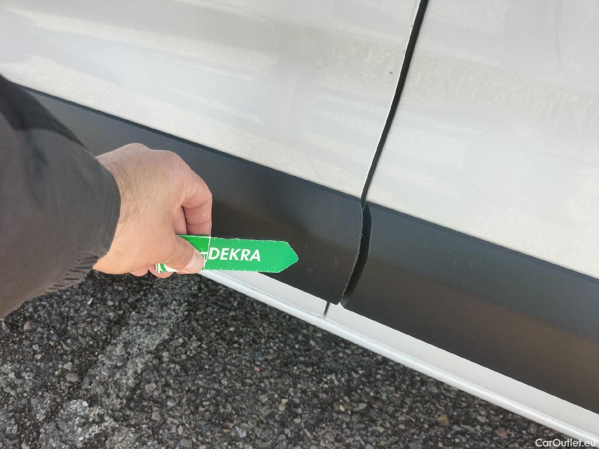  Citroen  Berlingo CITROEN  / 2018 / 3P / furgón derivado de turismo Talla M BlueHDi 100 CONTROL #18