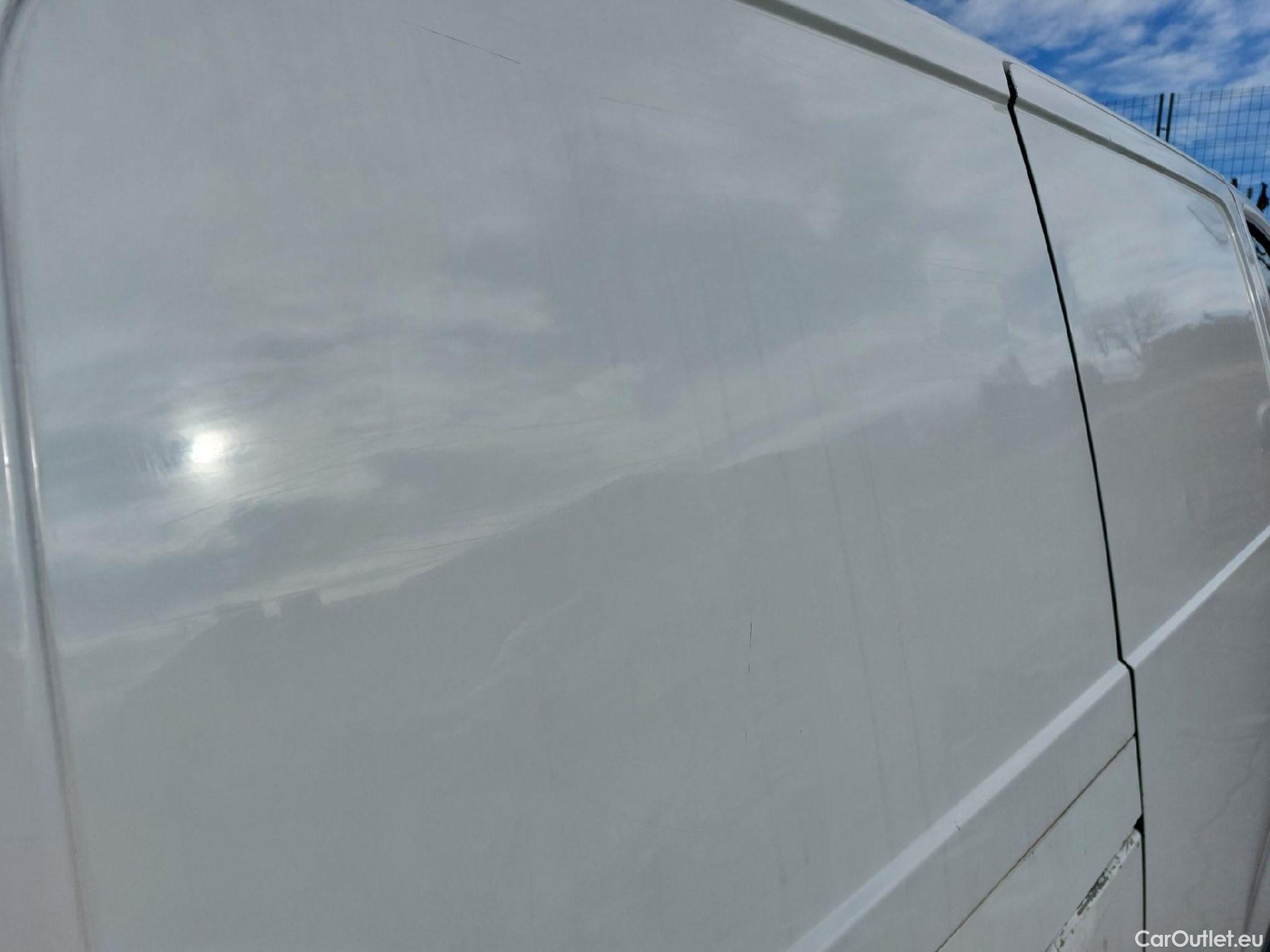  Citroen  Jumpy CITROEN  / 2016 / 4P / furgón Talla M BlueHDi 100 S&S 6v Control #17