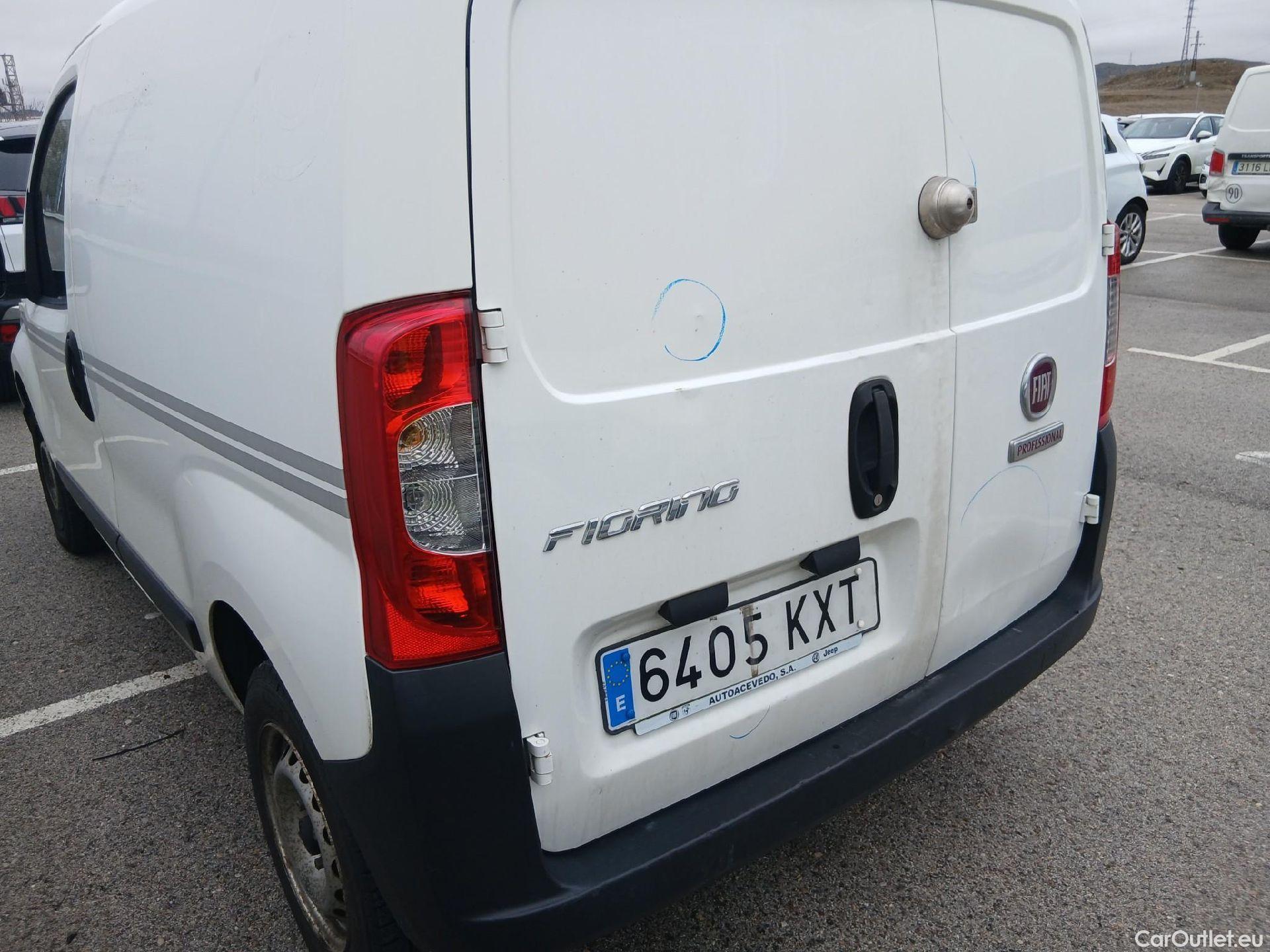  Fiat  Fiorino FIAT  / 2016 / 3P / furgón derivado de turismo Cargo Base 1.3 Mjet 59kW (80CV) E6 #13