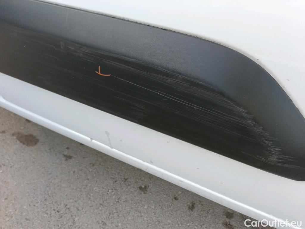  Peugeot  Partner PEUGEOT  / 2018 / 3P / furgón derivado de turismo Pro Standard 600kg BlueHDi 73kW #46