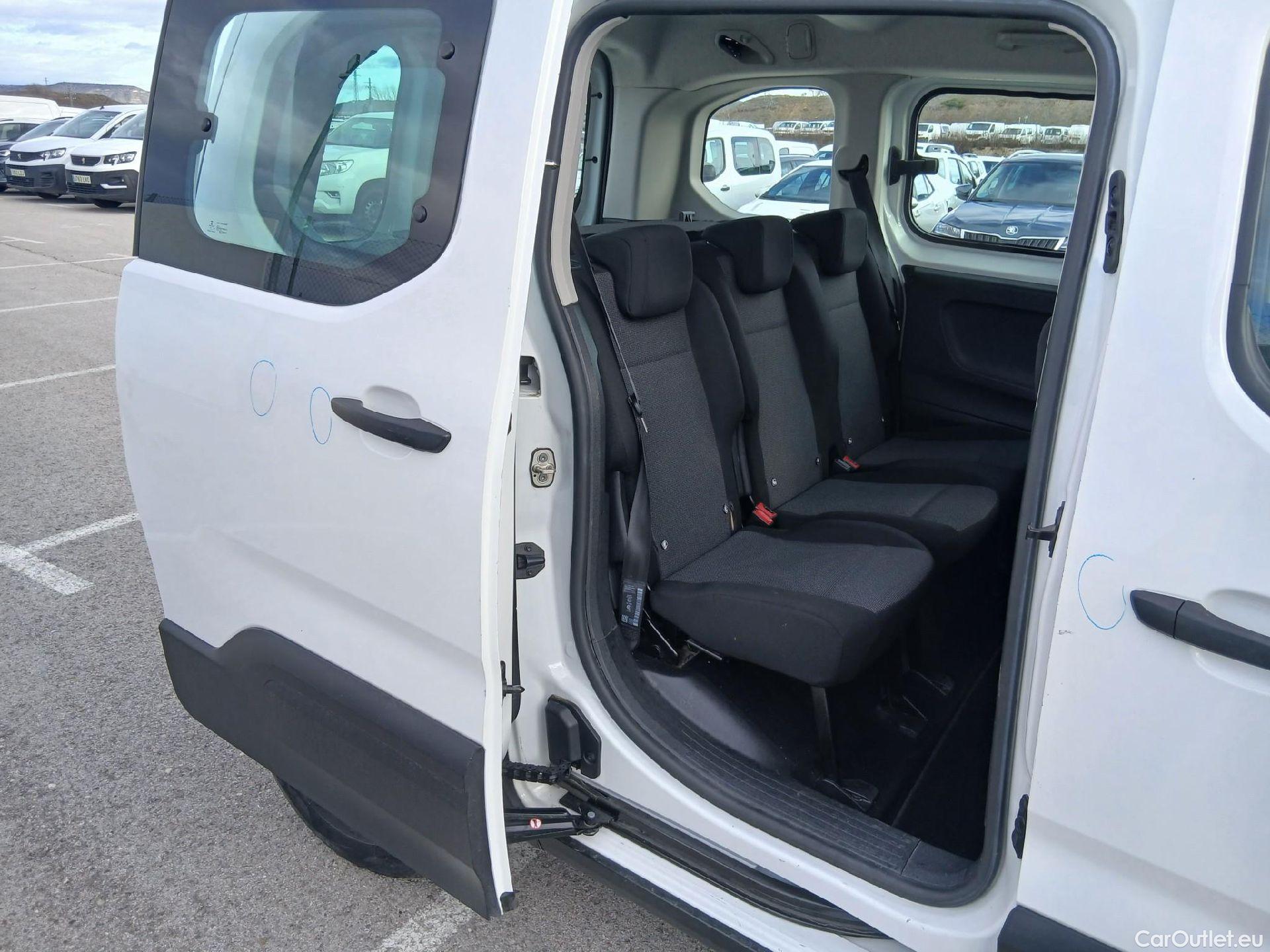  Peugeot  RIFTER PEUGEOT  / 2018 / 4P / combi Access Standard BlueHDi 73kW (AC) #37