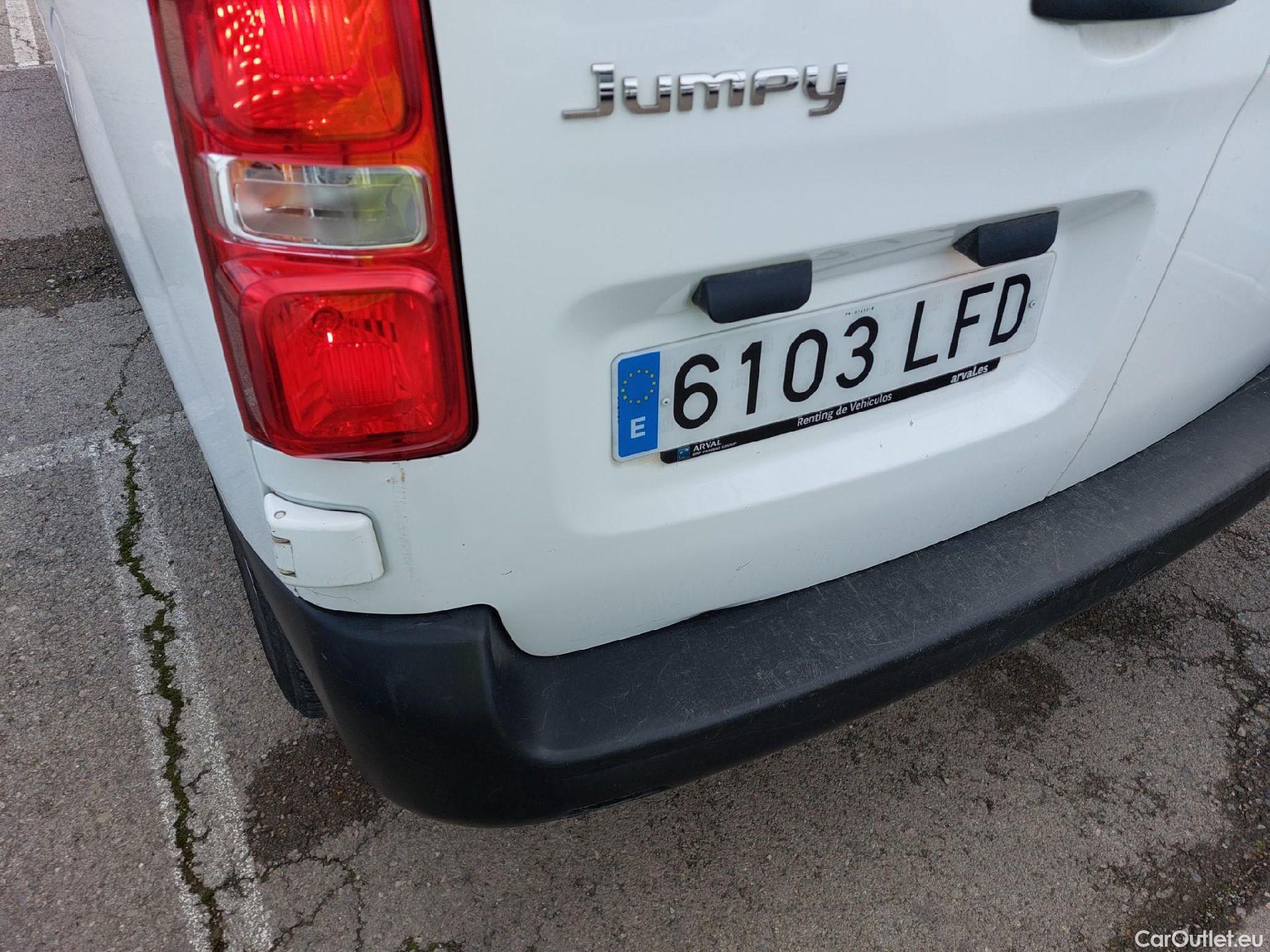  Citroen  Jumpy CITROEN  / 2016 / 4P / furgón Talla M BlueHDi 100 S&S 6v Control #12