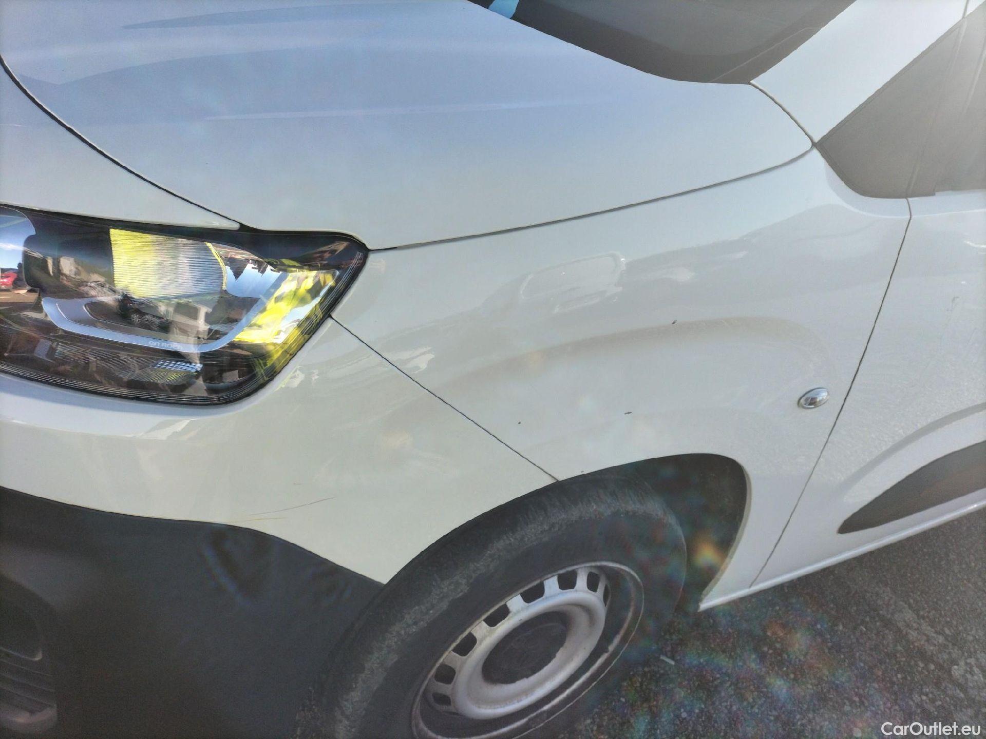  Citroen  Berlingo CITROEN  / 2018 / 3P / furgón derivado de turismo Talla M BlueHDi 100 CONTROL #11