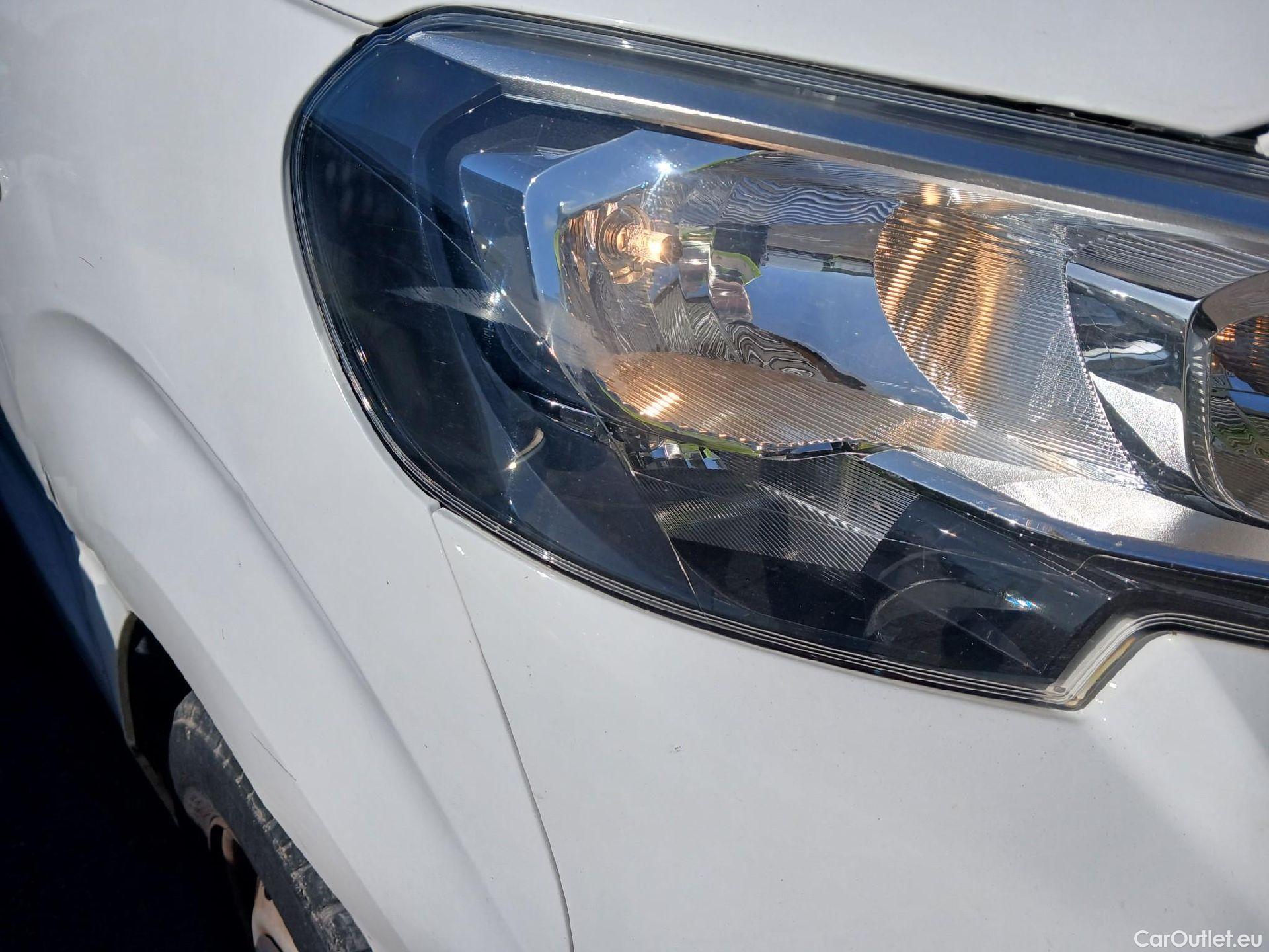  Peugeot  Expert PEUGEOT  / 2016 / 4P / furgón Furgón Pro 1.5 BlueHDi 120 Standard #5