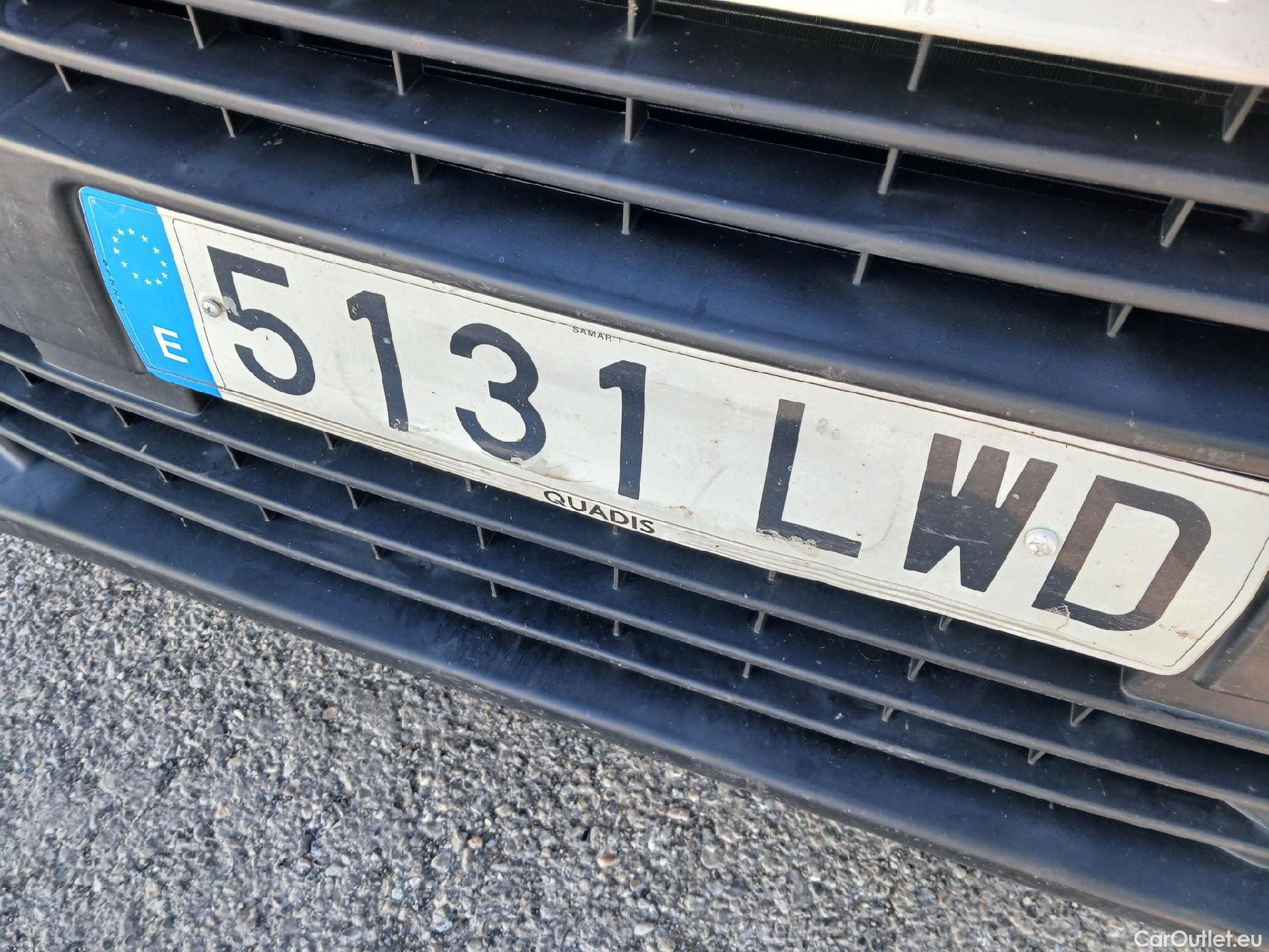  Peugeot  Expert PEUGEOT  / 2016 / 4P / furgón Furgón Pro 1.5 BlueHDi 120 Standard #43