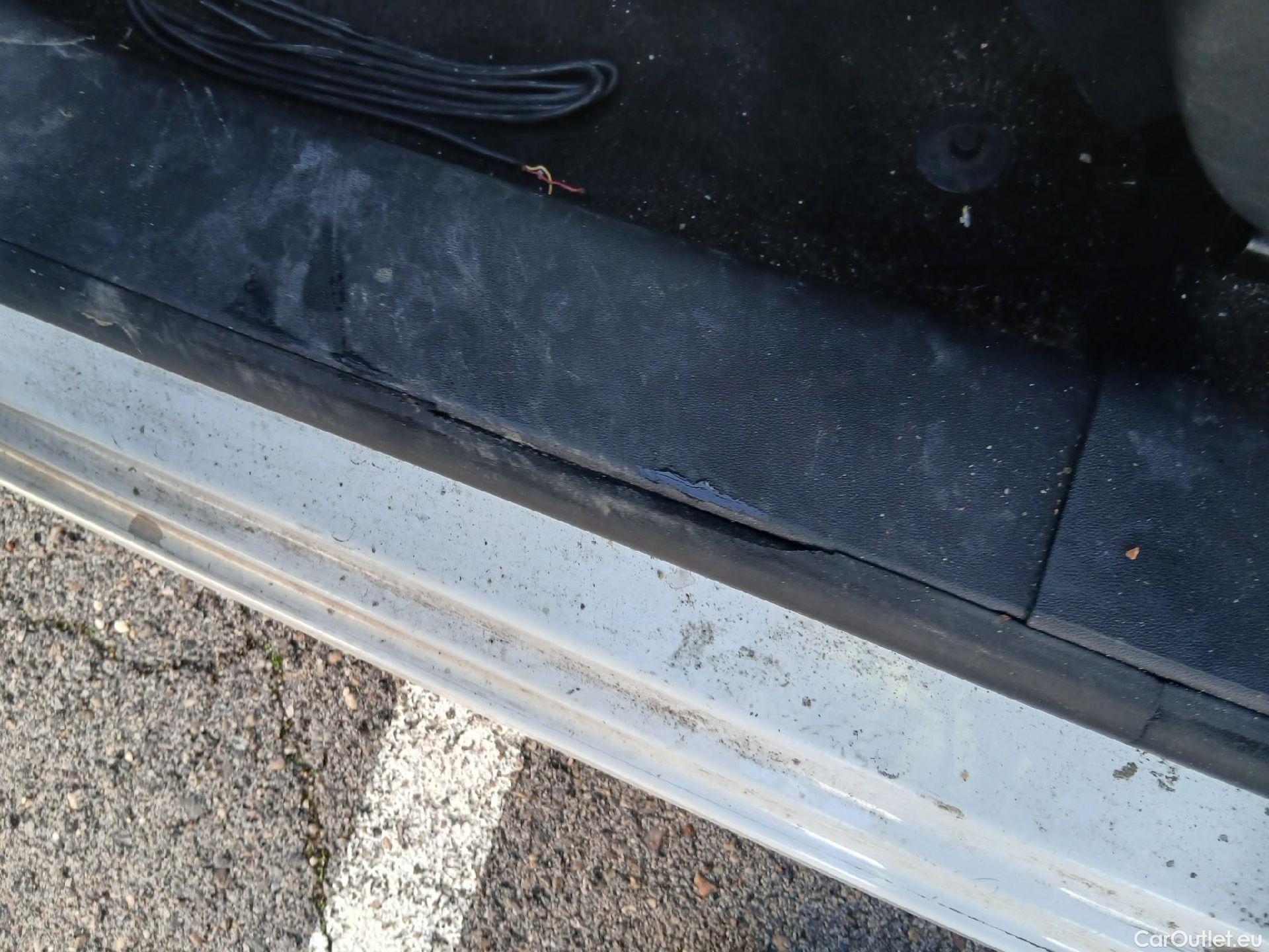  Citroen  C3 CITROEN  / 2016 / 5P / berlina comercial BlueHDi 73KW (100CV) S&S Comercial #14