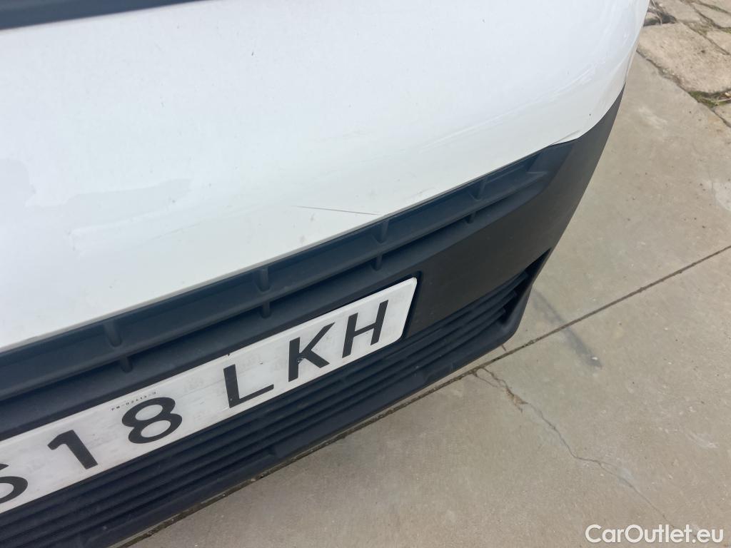  Citroen  Berlingo CITROEN  / 2018 / 3P / furgón derivado de turismo Talla M BlueHDi 100 CONTROL #17