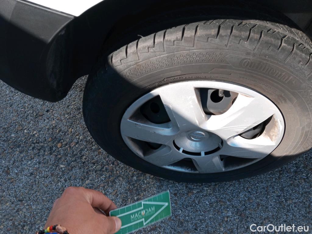  Nissan  NV200 NISSAN NV250 / 2019 / 4P / furgón 2pl 1.5dCi 59 kW (80 CV) L1H1 ÓPTIMA #38