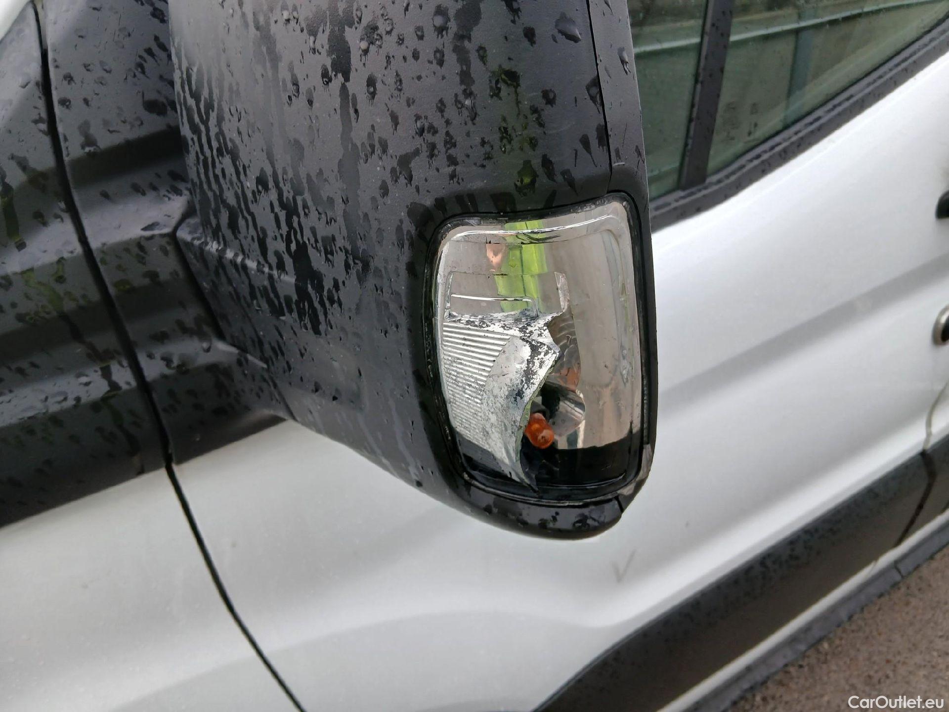  Ford  Transit FORD  / 2013 / 4P / furgón 310 96kW L2H2 Van Trend FWD MHEV #11