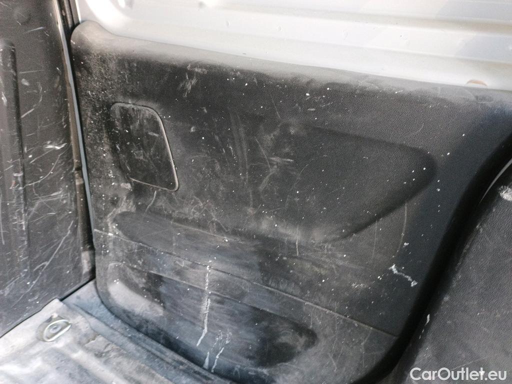  Peugeot  Partner PEUGEOT  / 2018 / 3P / furgón derivado de turismo Pro Standard 600kg BlueHDi 73kW #35