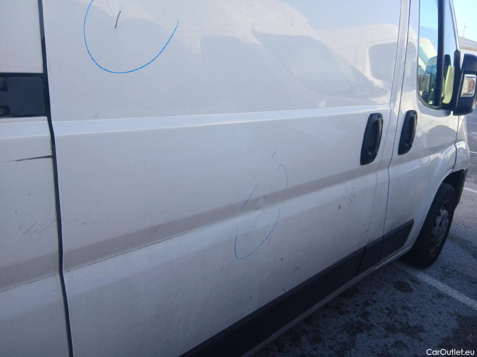  Citroen  Jumper CITROEN  / 2014 / 4P / furgón BlueHDi 103KW (140CV) Furgón 35L3H2 #59