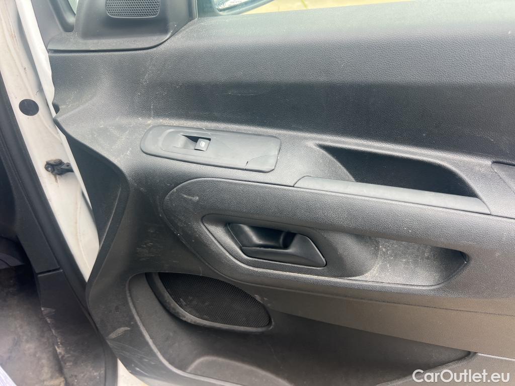  Citroen  Berlingo CITROEN  / 2018 / 3P / furgón derivado de turismo Talla M BlueHDi 100 CONTROL #23