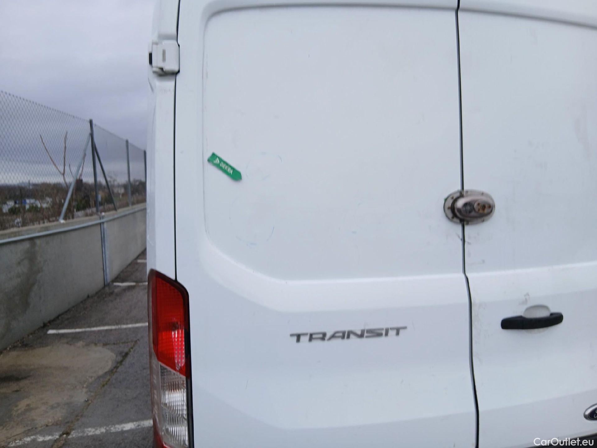  Ford  Transit FORD  / 2013 / 4P / furgón 310 96kW L2H2 Van Trend FWD MHEV #26