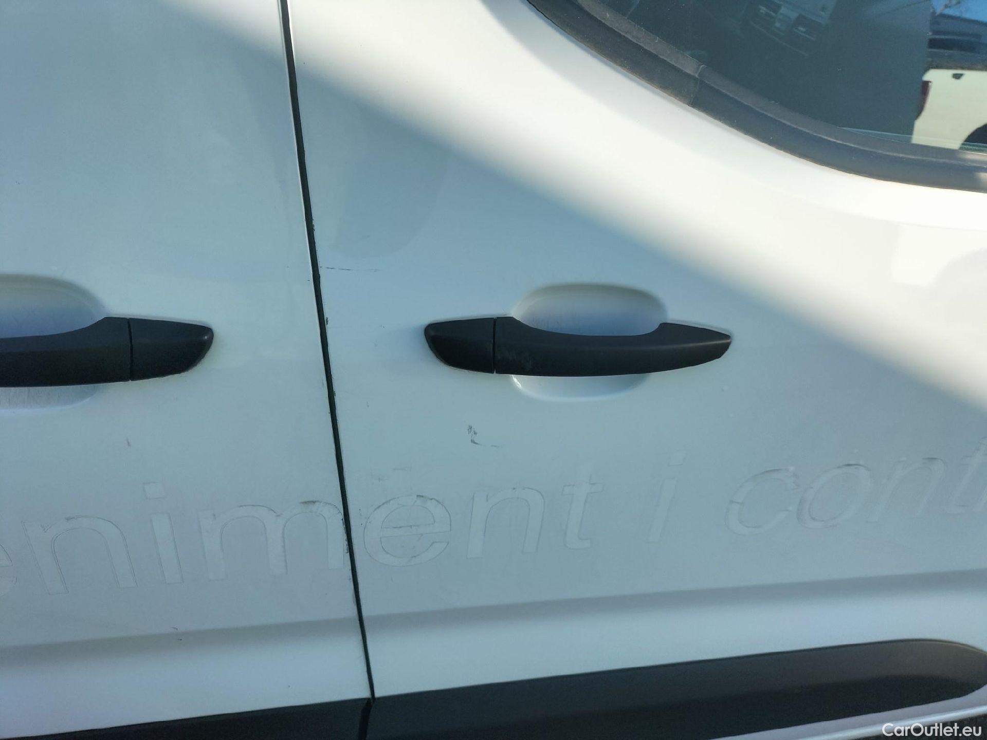  Citroen  Berlingo CITROEN  / 2018 / 3P / furgón derivado de turismo Talla M BlueHDi 100 CONTROL #43