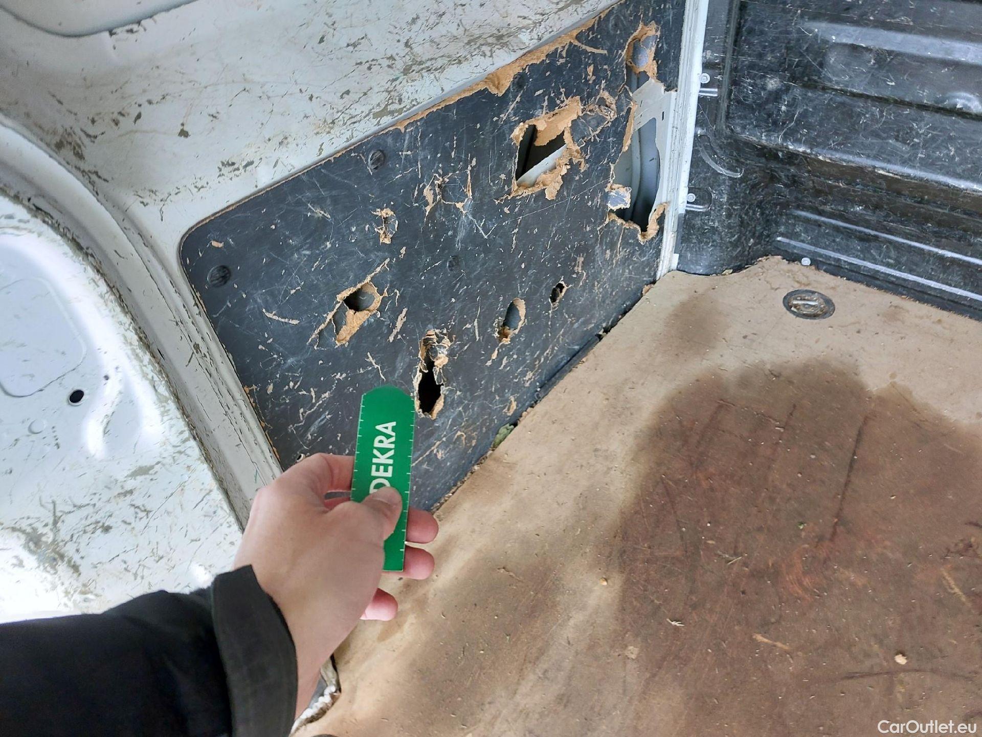  Citroen  Jumpy CITROEN  / 2016 / 4P / furgón Talla M BlueHDi 100 S&S 6v Control #35