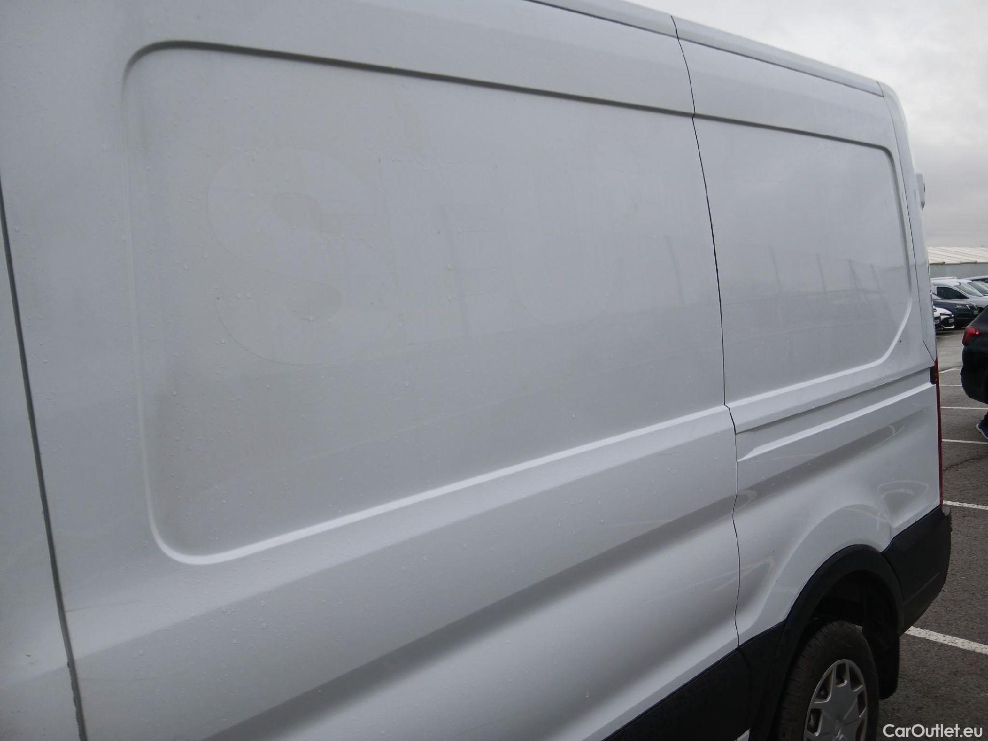  Ford  Transit FORD  / 2013 / 4P / furgón 310 96kW L2H2 Van Trend FWD MHEV #20