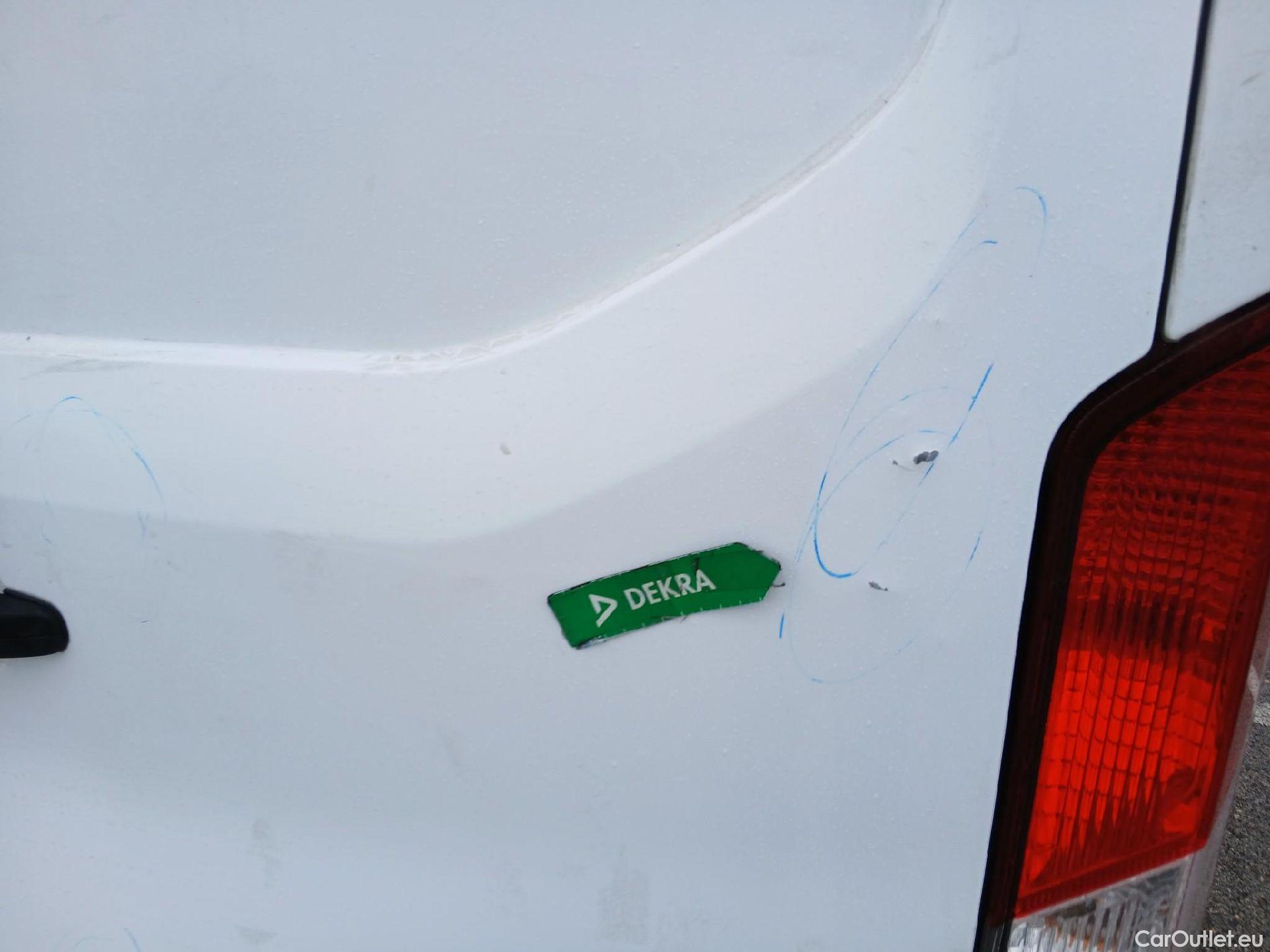  Ford  Transit FORD  / 2013 / 4P / furgón 310 96kW L2H2 Van Trend FWD MHEV #28