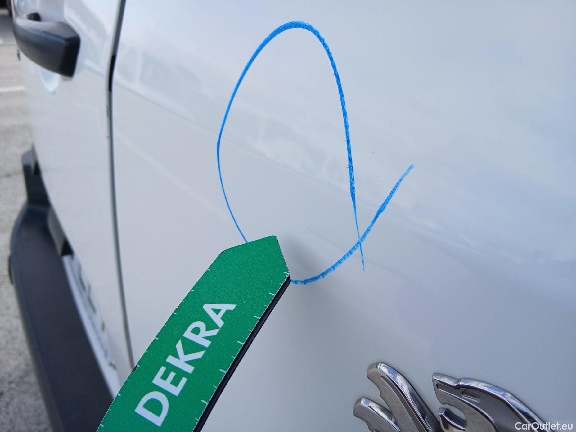  Peugeot  RIFTER PEUGEOT  / 2018 / 4P / combi Access Standard BlueHDi 73kW (AC) #24