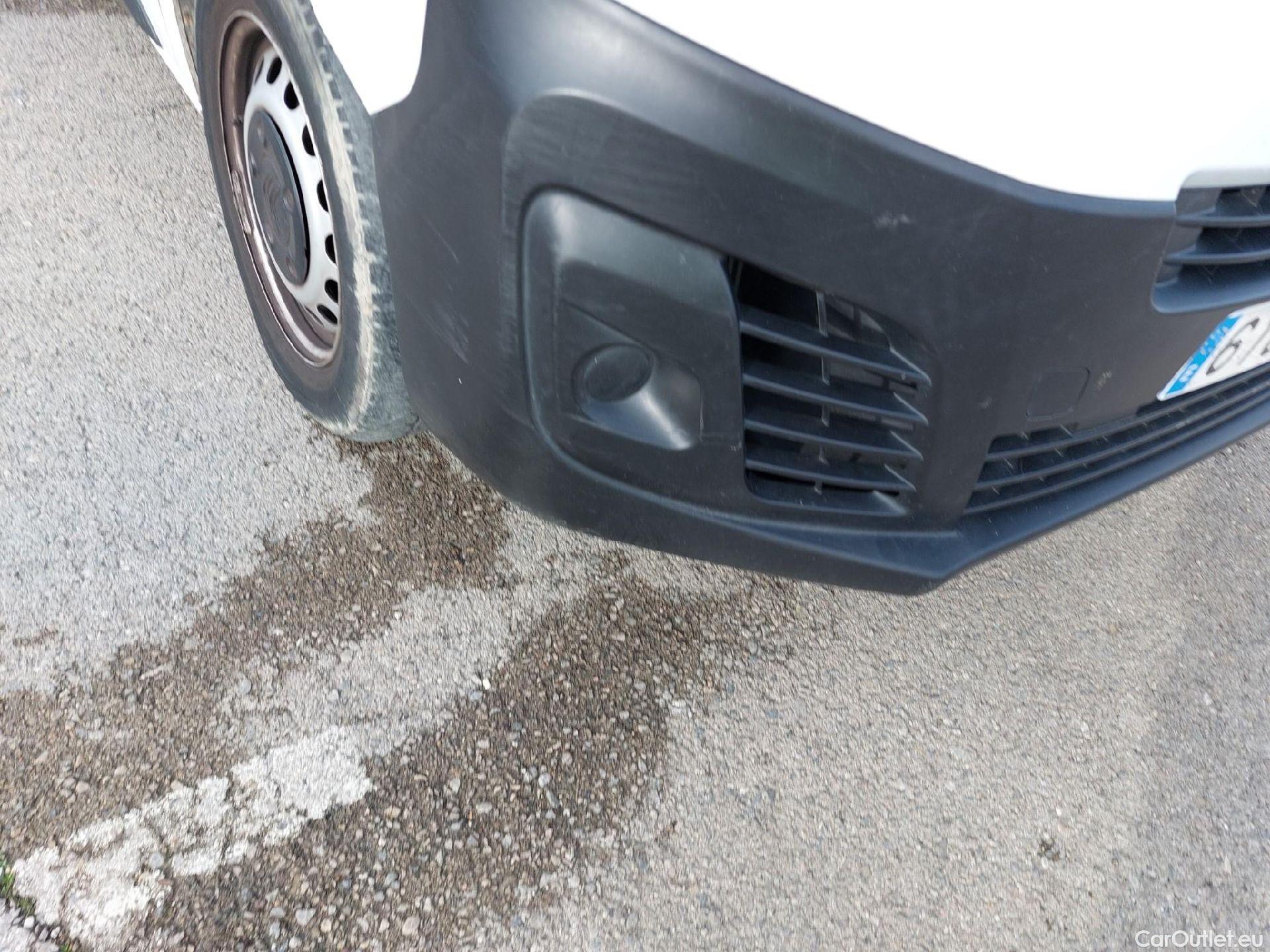  Citroen  Jumpy CITROEN  / 2016 / 4P / furgón Talla M BlueHDi 100 S&S 6v Control #2