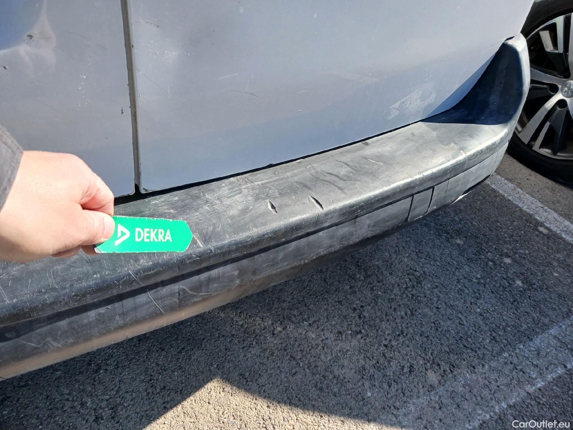  Peugeot  Expert PEUGEOT  / 2016 / 4P / furgón Furgón Pro 1.5 BlueHDi 120 Standard #17