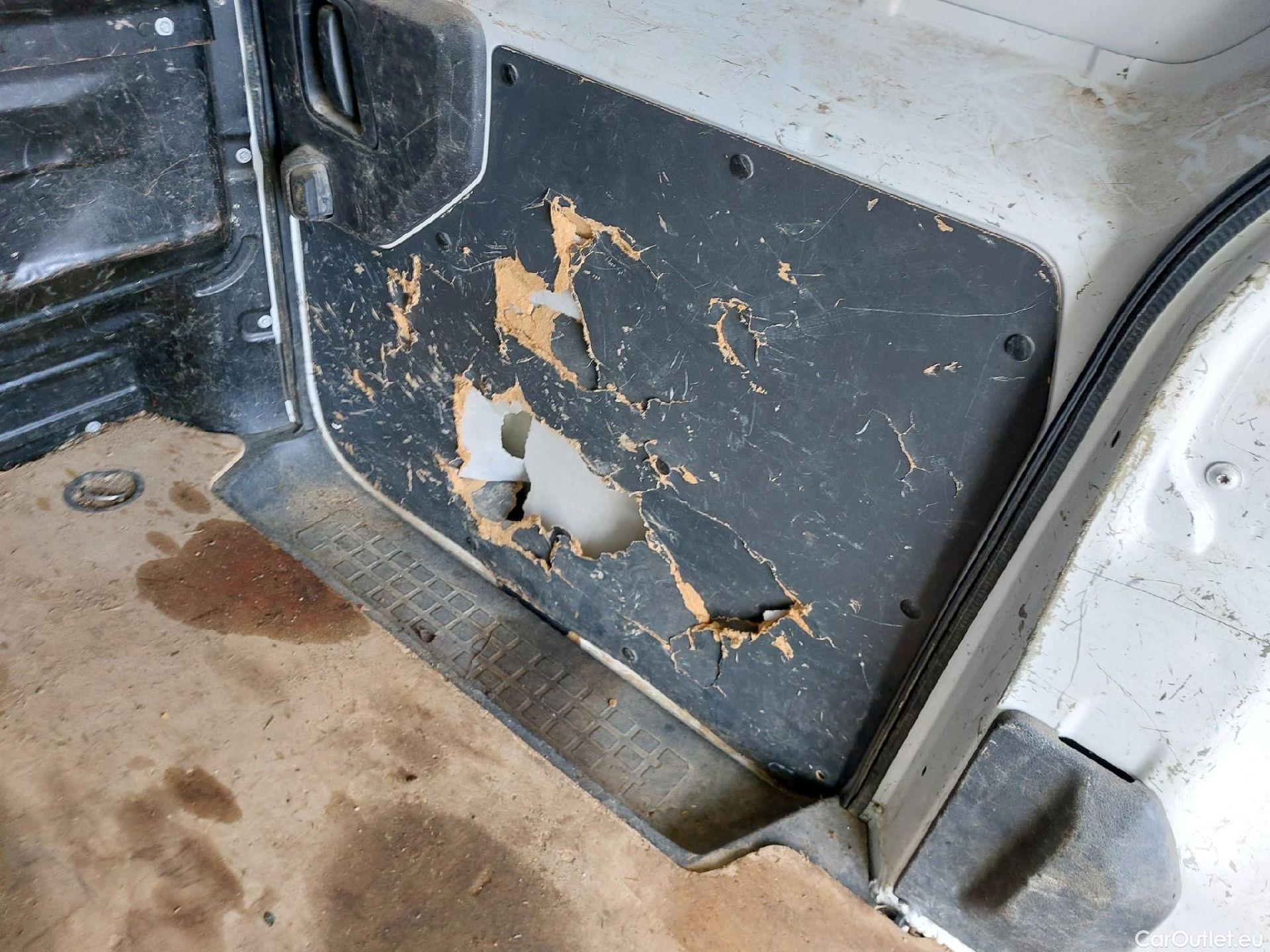  Citroen  Jumpy CITROEN  / 2016 / 4P / furgón Talla M BlueHDi 100 S&S 6v Control #37