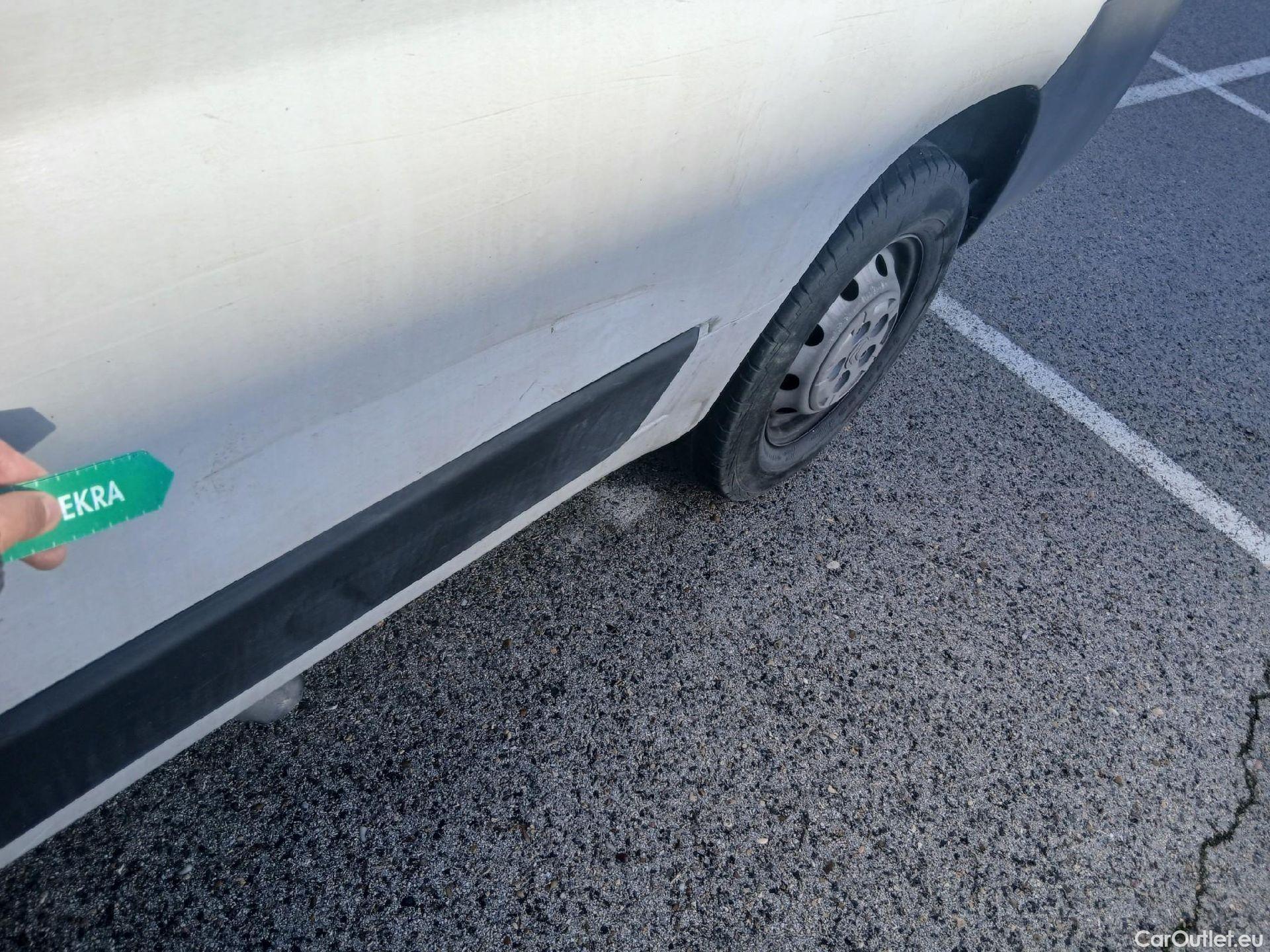  Citroen  Jumper CITROEN  / 2014 / 4P / furgón BlueHDi 103KW (140CV) Furgón 35L3H2 #35