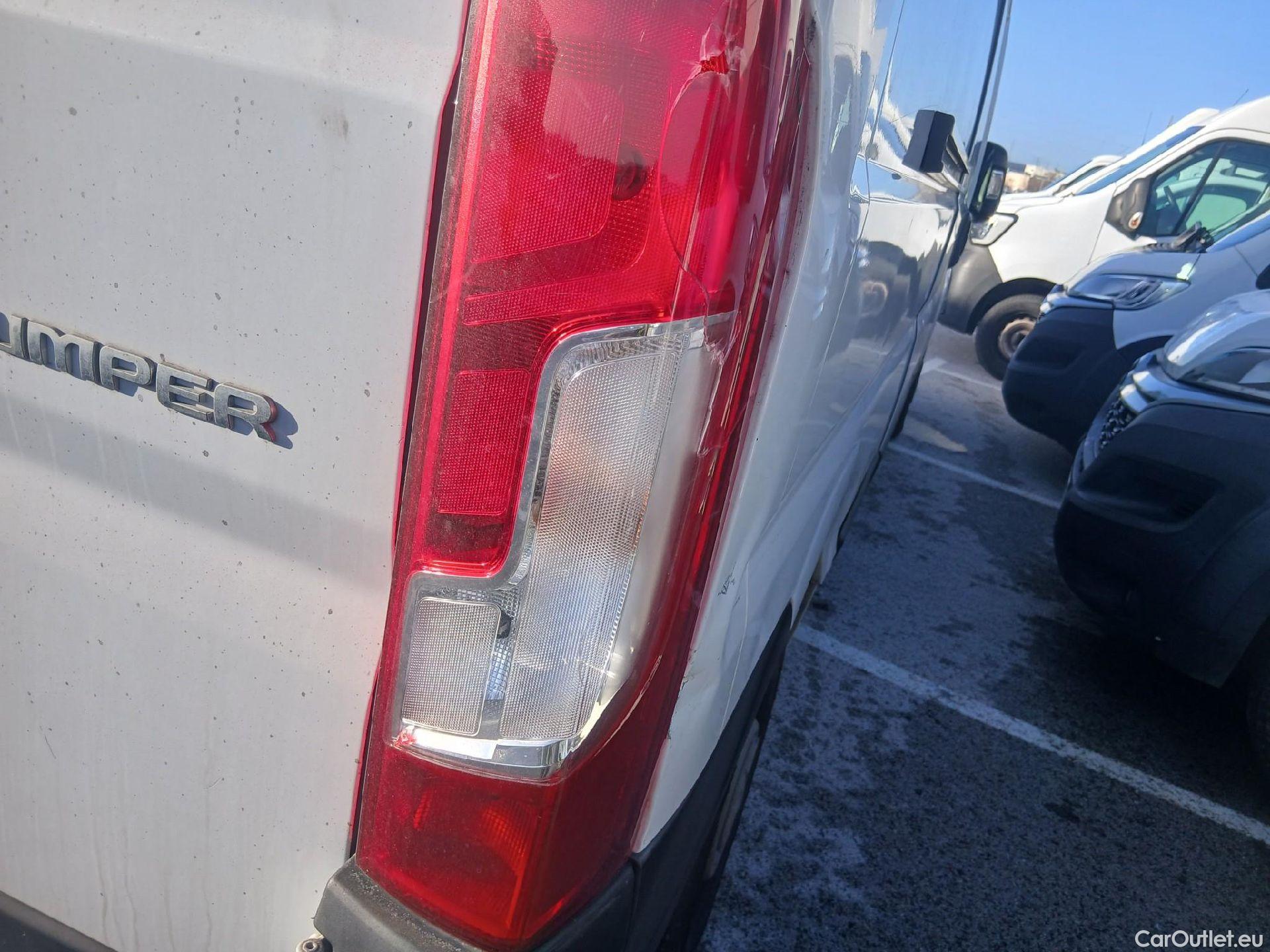  Citroen  Jumper CITROEN  / 2014 / 4P / furgón BlueHDi 103KW (140CV) Furgón 35L3H2 #47