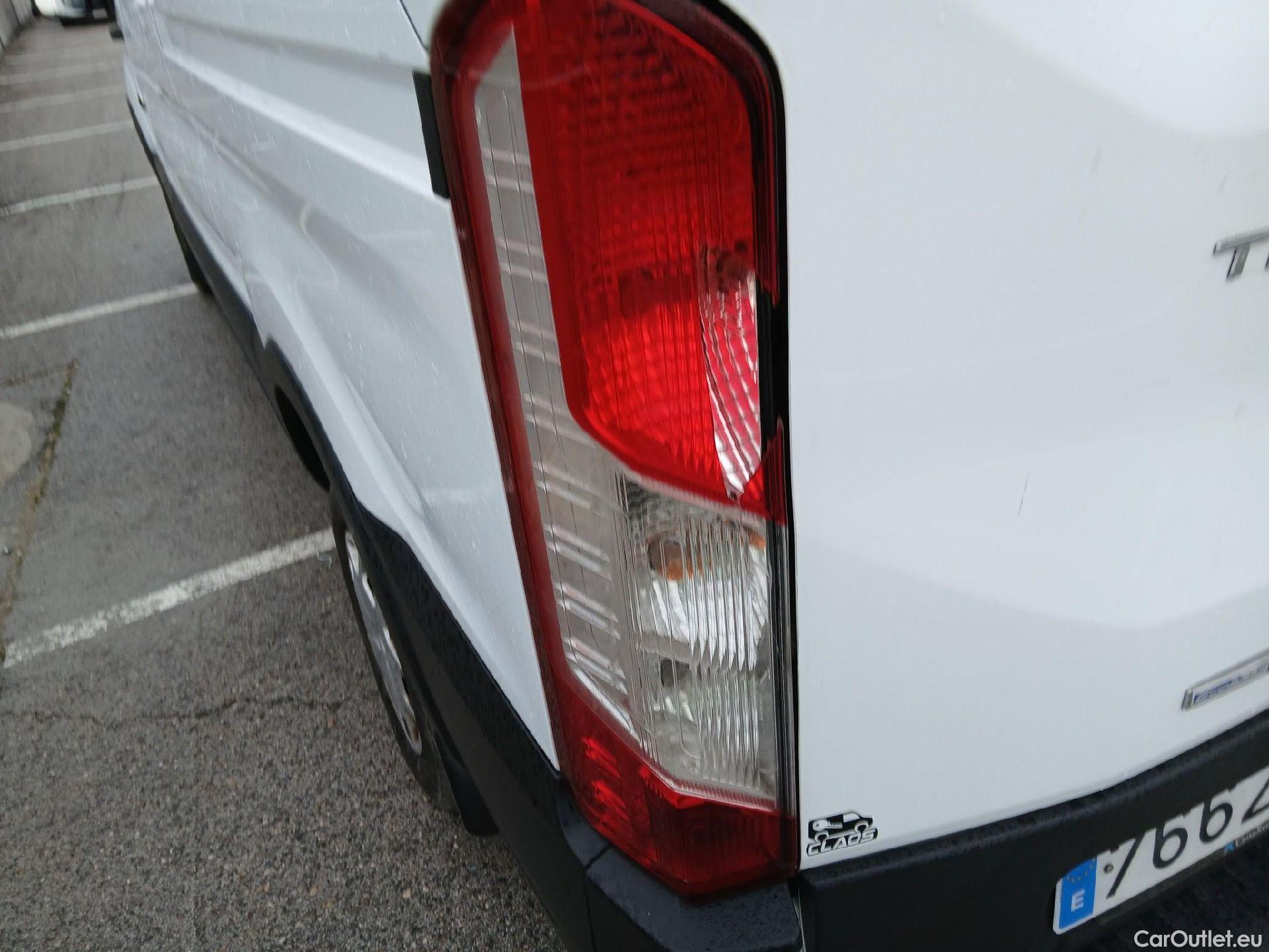  Ford  Transit FORD  / 2013 / 4P / furgón 310 96kW L2H2 Van Trend FWD MHEV #21