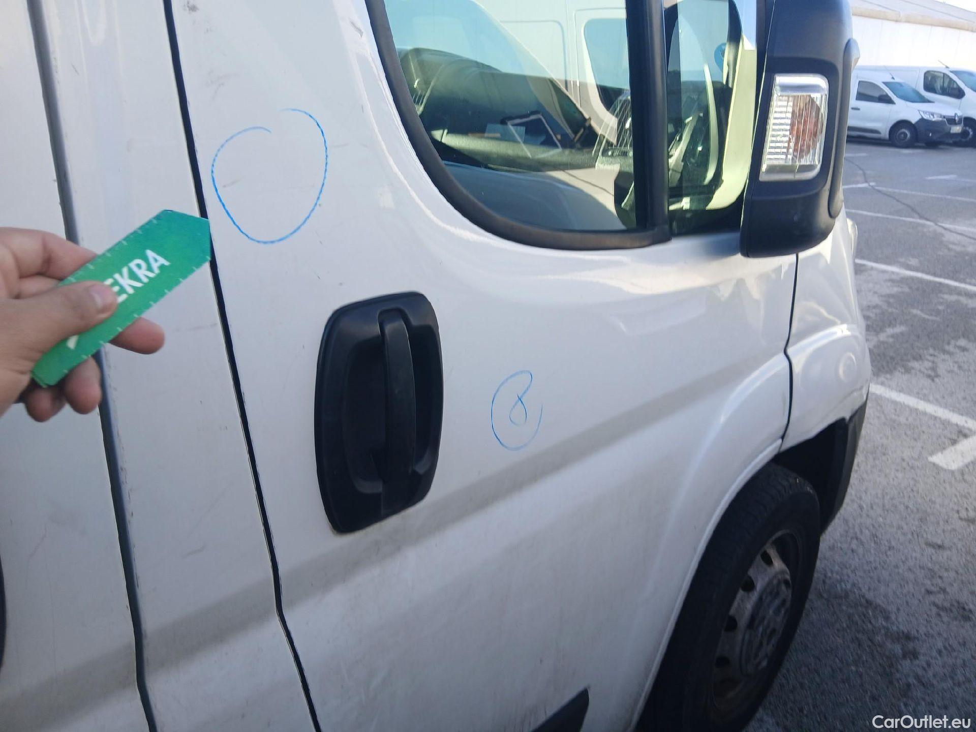  Citroen  Jumper CITROEN  / 2014 / 4P / furgón BlueHDi 103KW (140CV) Furgón 35L3H2 #60