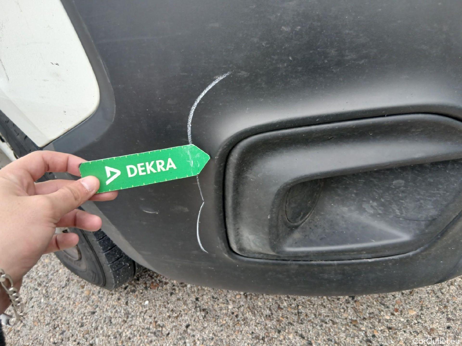  Fiat  Fiorino FIAT  / 2016 / 3P / furgón derivado de turismo Cargo Base 1.3 Mjet 59kW (80CV) E6 #6