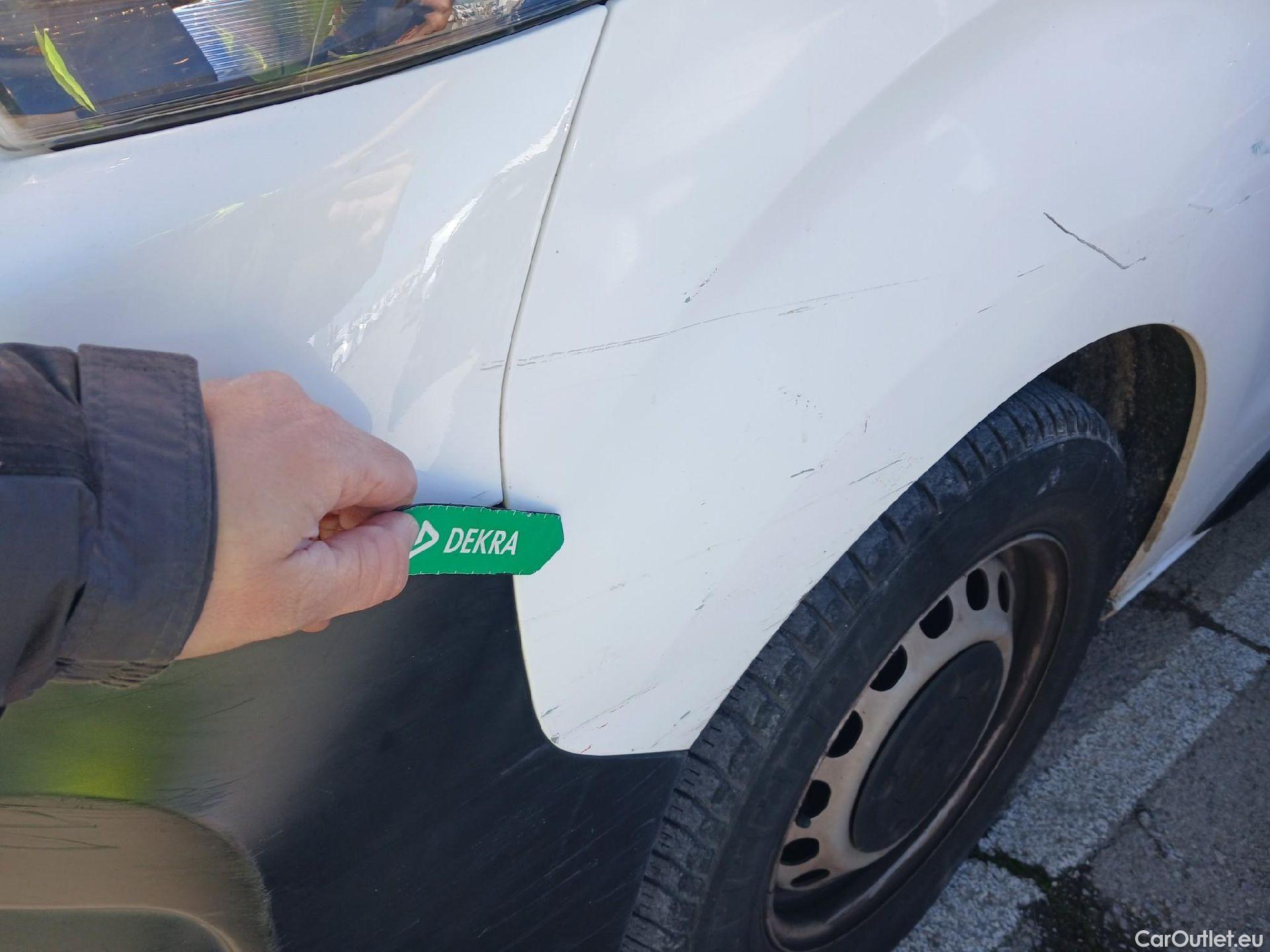  Peugeot  Expert PEUGEOT  / 2016 / 4P / furgón Furgón Pro 1.5 BlueHDi 120 Standard #7