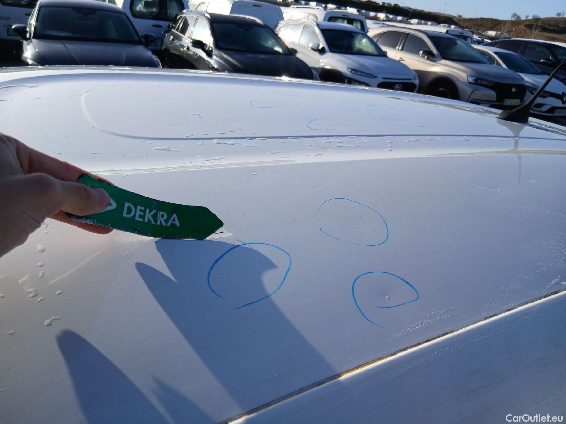  Citroen  C3 CITROEN  / 2016 / 5P / berlina comercial BlueHDi 73KW (100CV) S&S Comercial #21