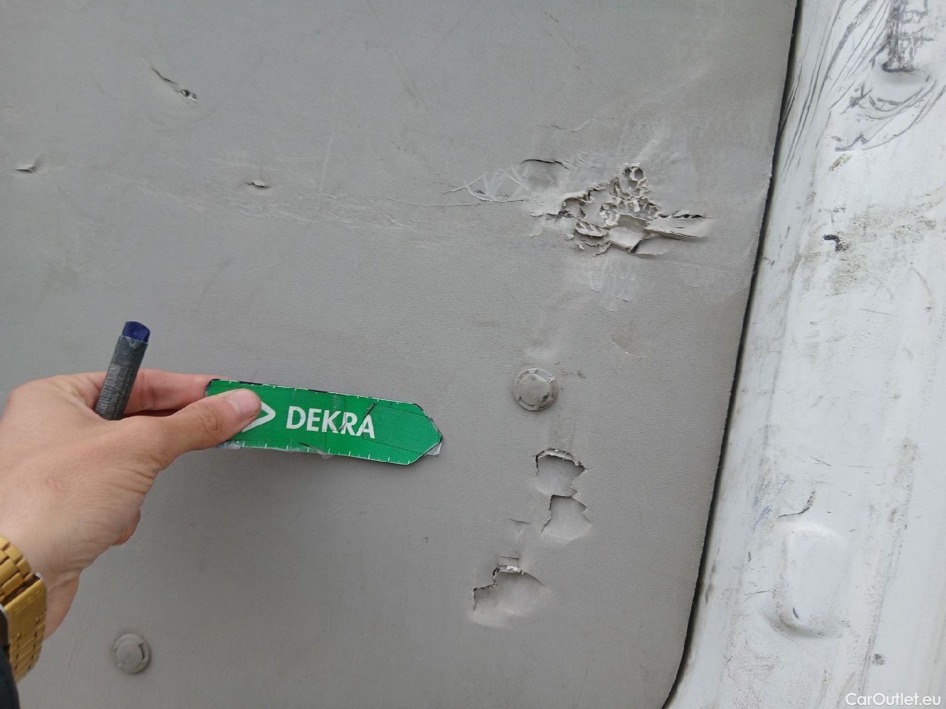  Ford  Transit FORD  / 2013 / 4P / furgón 310 96kW L2H2 Van Trend FWD MHEV #32